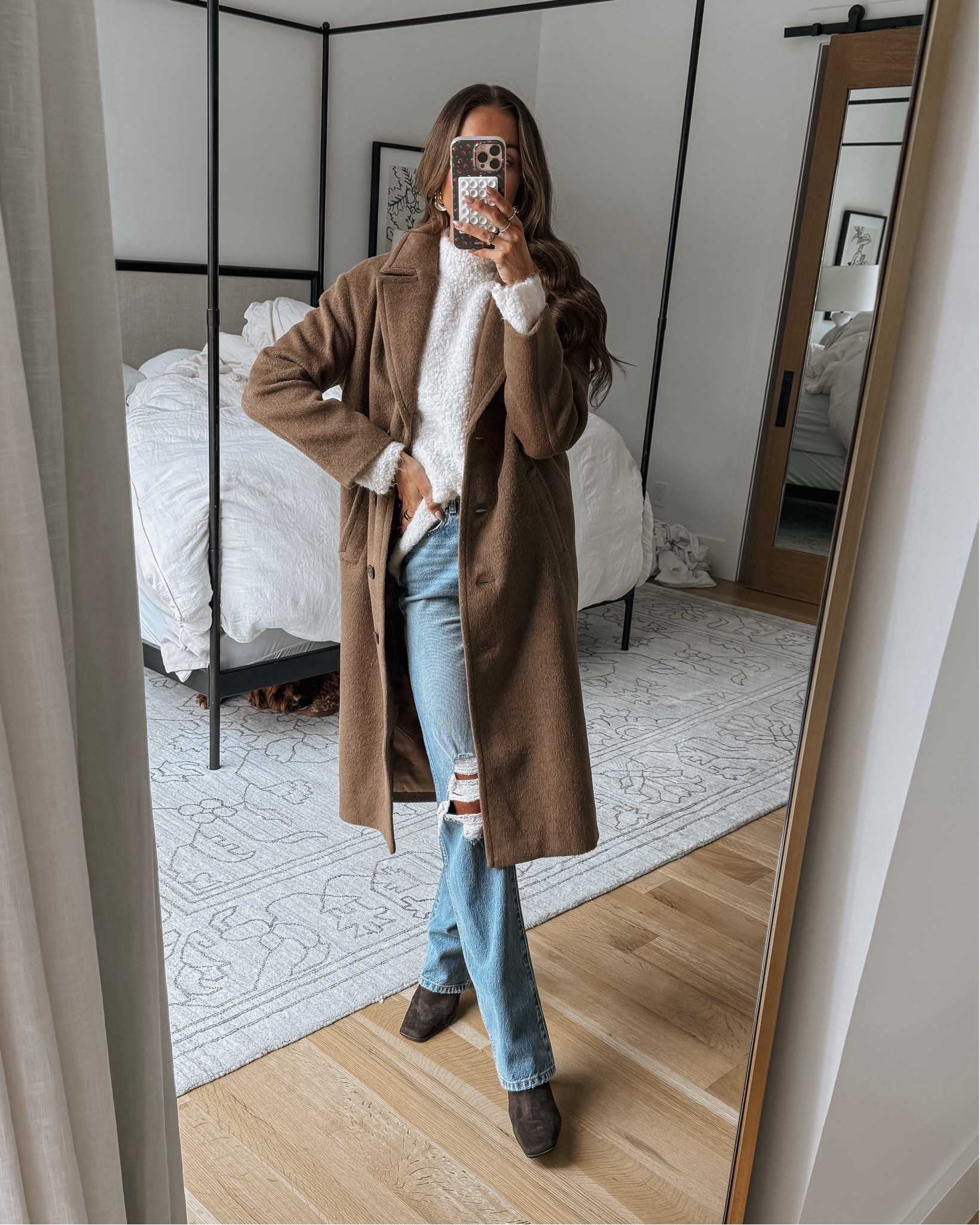 madewell coat, booties, and sweater all 40% off! 😍

#LTKCyberWeek