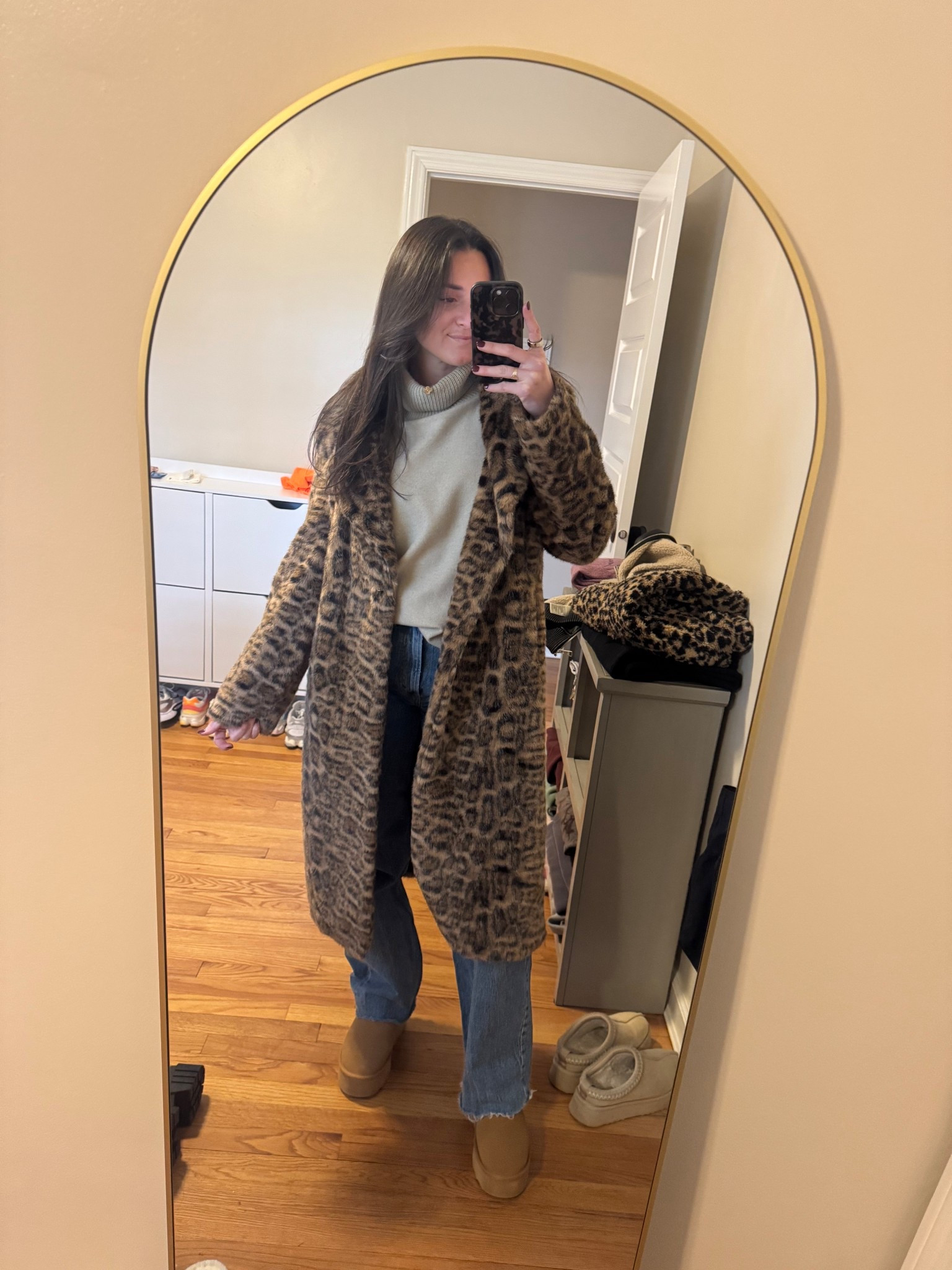 Love this coat 🐆 
Use my FashionPass code JILLIAN9J for $$$ off! 
Wearing a small 

#LTKFindsUnder100 #LTKSeasonal #LTKootd