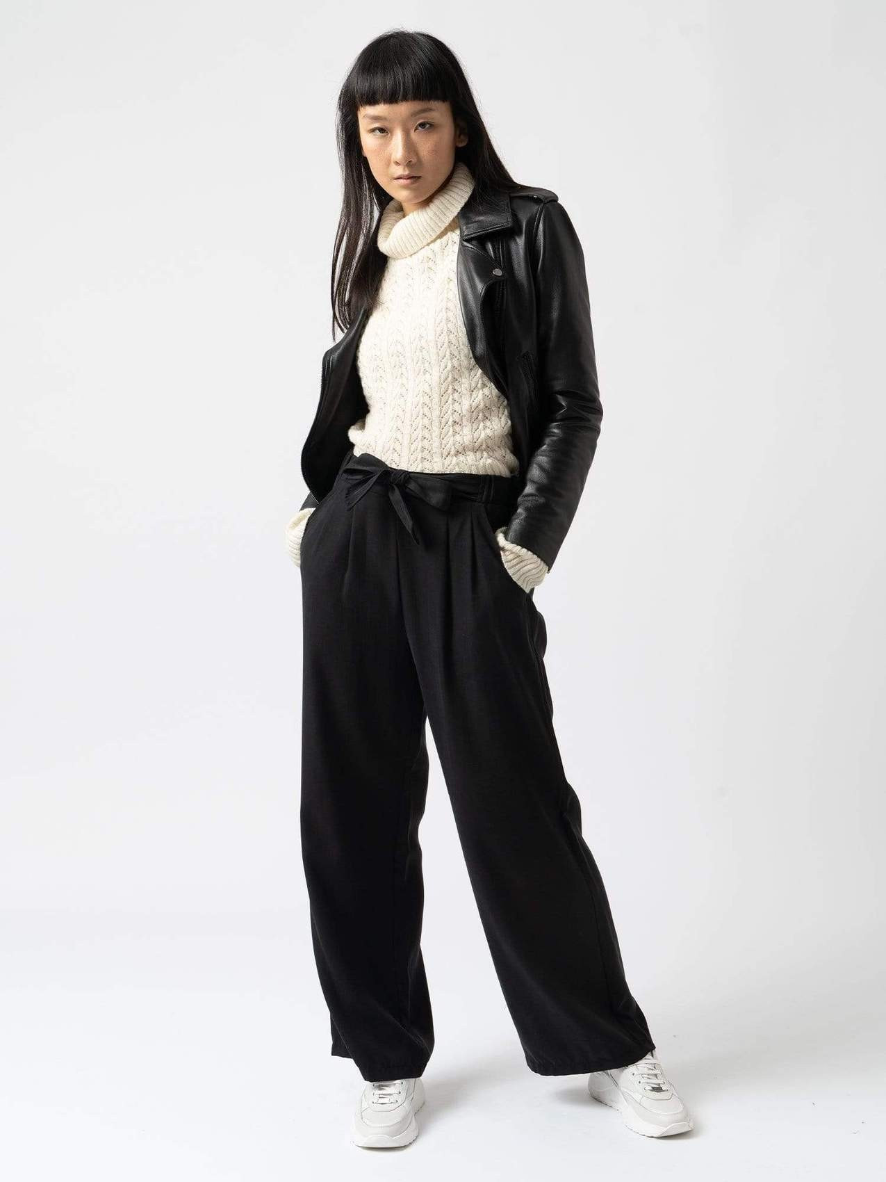 Pimlico Pant - Black | Saint + Sofia US