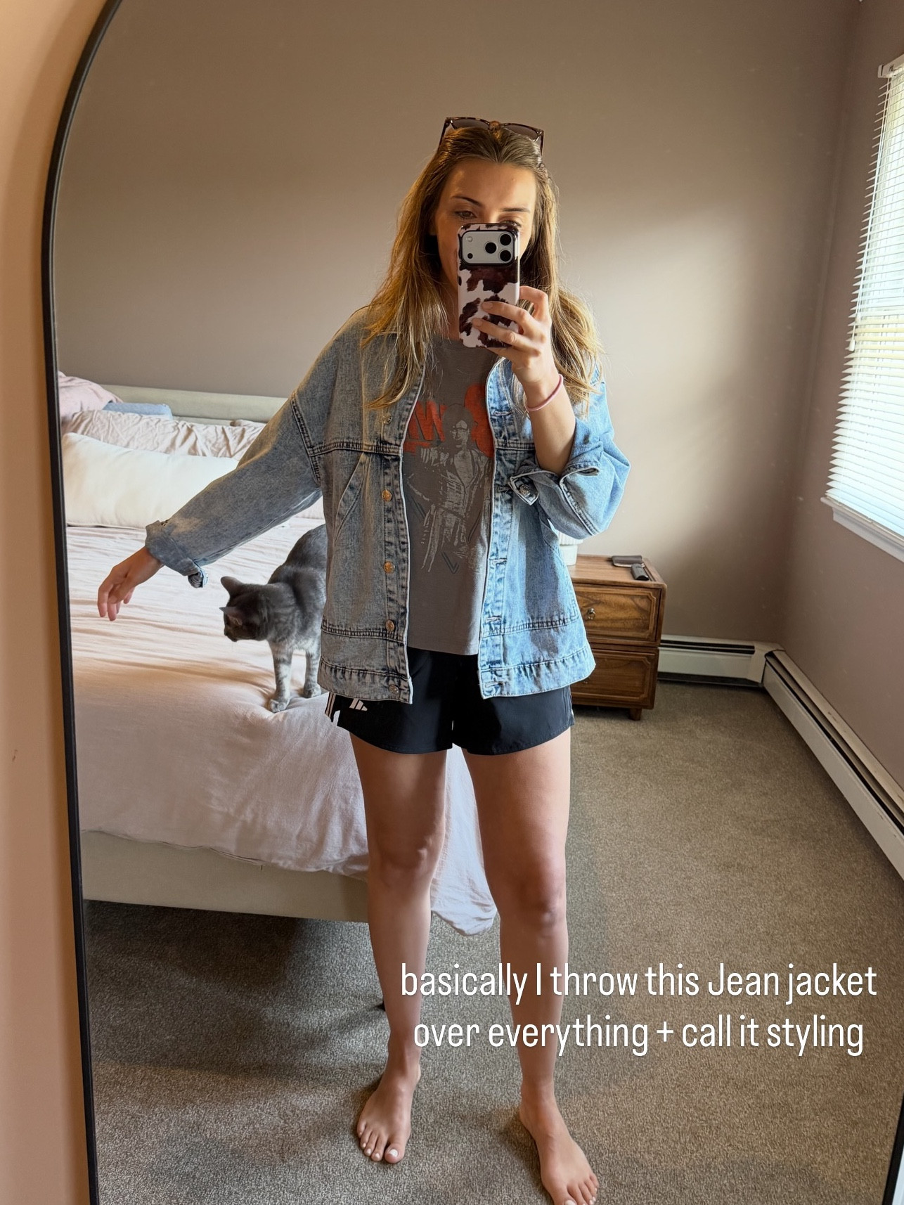it can turn pjs into an outfit 👍🏼

#jeanjacket #easyoutfits #comfyoutfits