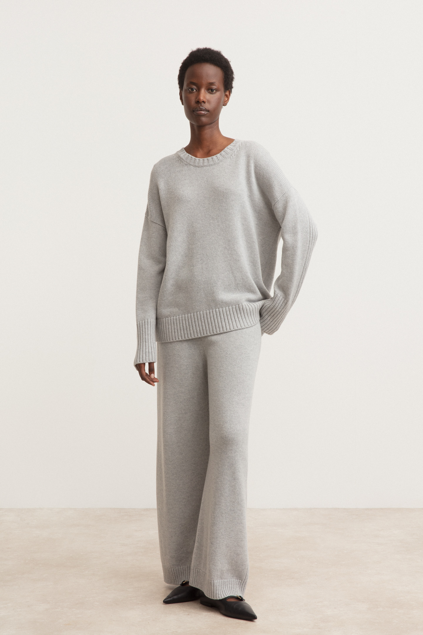 SONJA | Stonewashed Cashmere Sweater | Iris von Arnim