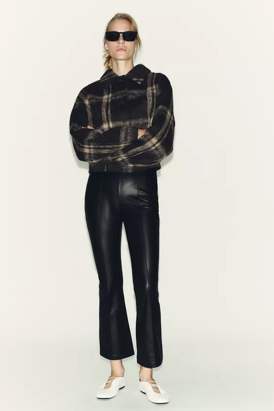 FAUX LEATHER MINI FLARE LEGGINGS | Zara UK