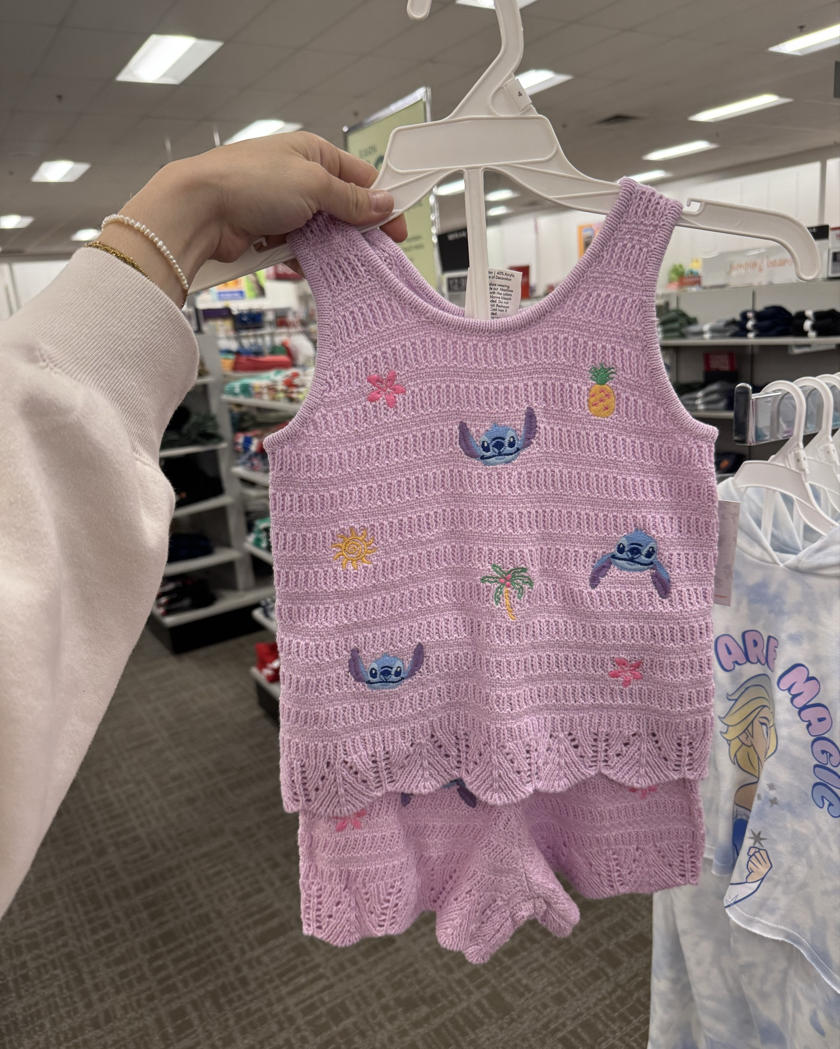 Knit stitch and Minnie Mouse outfits from Kohl’s

#LTKKids #LTKBaby #LTKFamily