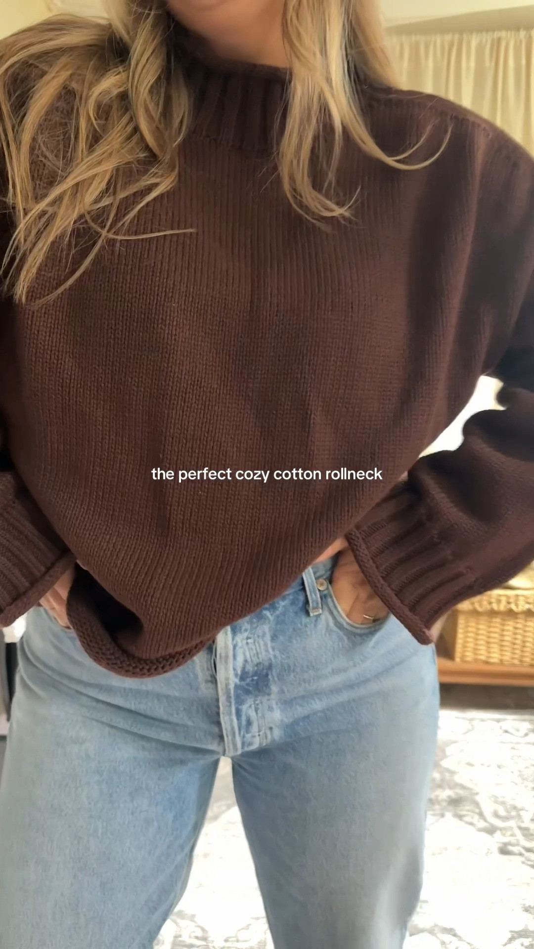 Jcrew sweater and agolde with madewell bag and shoes

Sweater is tts medium but runs big! Oversized fit 


Ballet flats
Cotton sweater
Brown sweater
Rollneck 