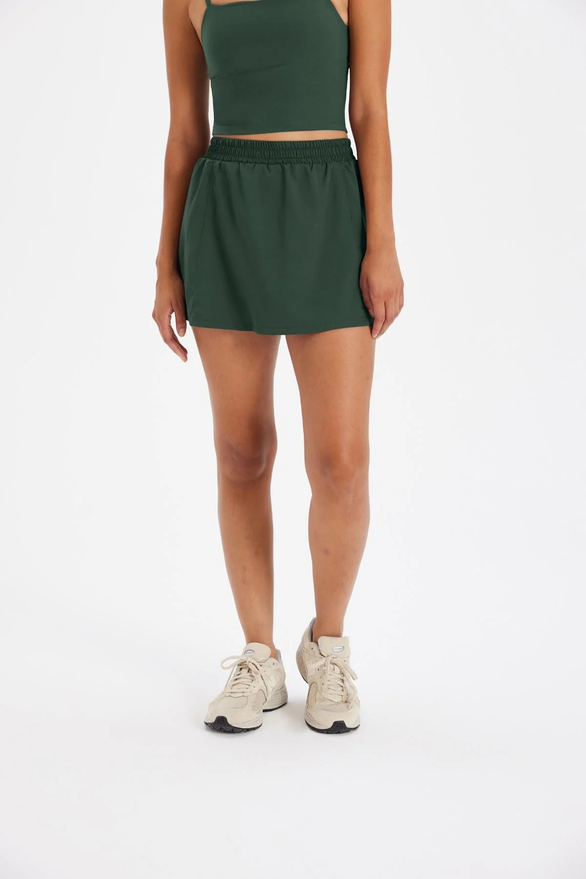 Moss Birdie Woven Skort | Girlfriend Collective