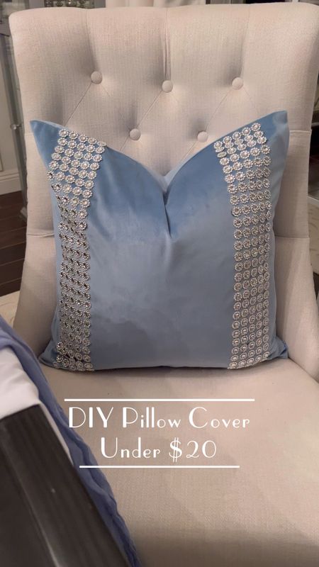 This DIY pillow cover is so affordable and easy to make! ✨  pillow covers, fall decor, DIY, home decor, easy DIY 