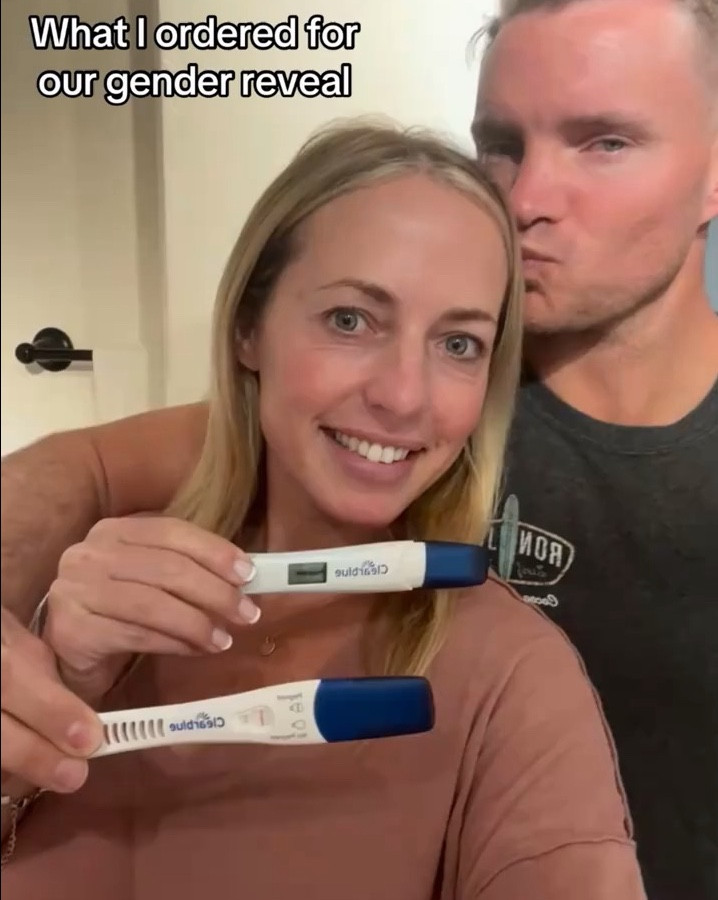 Gender reveal! 17 weeks pregnant with our baby girl 



#LTKBaby #LTKBump #LTKMens