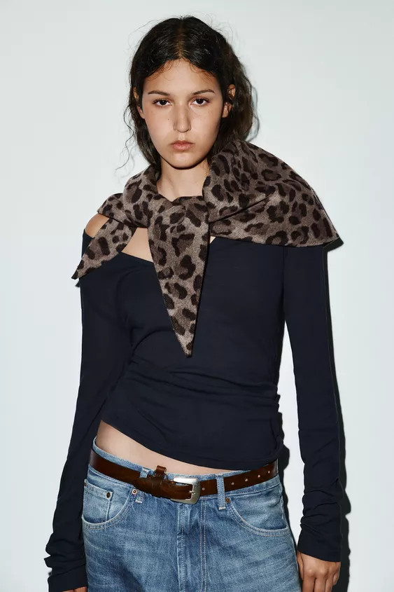 ANIMAL PRINT WOOL BANDANA | Zara UK