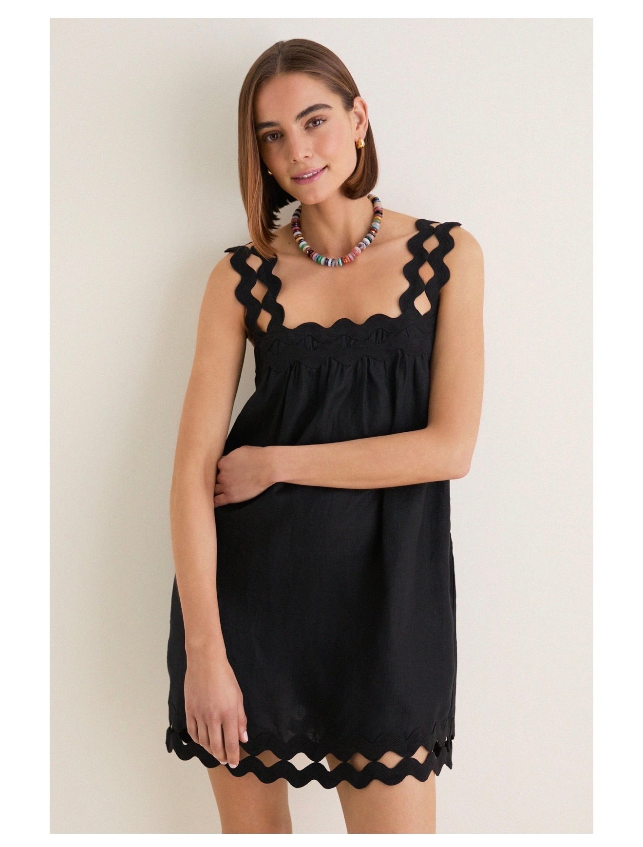 TUCKERNUCK
Black Ric Rac Linen Ellis Mini Dress

Crafted from lightweight linen, it’s the kind of throw-on-and-go piece that works just as well for morning coffee runs as it does for dinner al fresco

#LTKSeasonal #LTKTravel #LTKActive