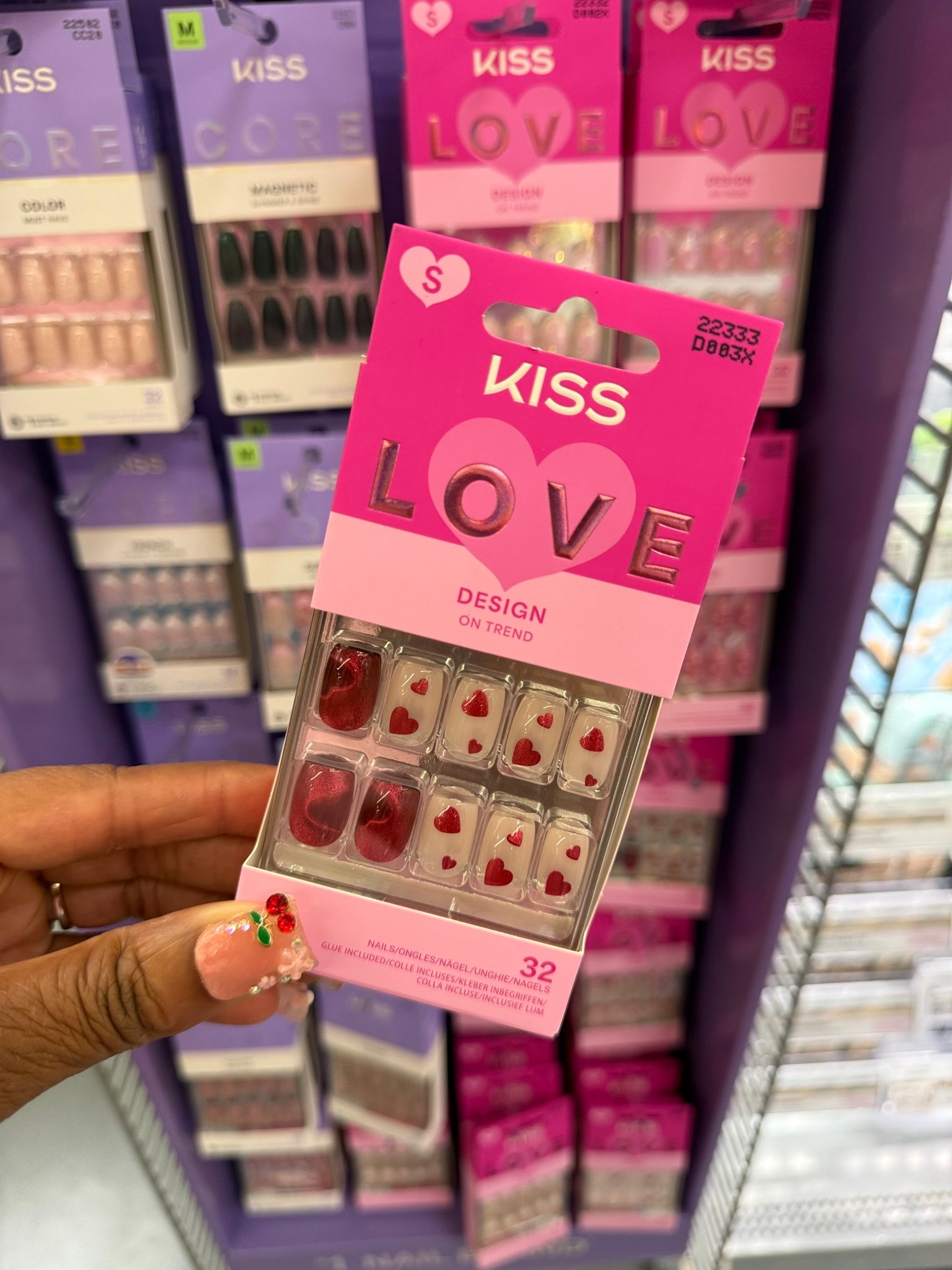 Kiss Valentines Day Nails ♥️

#LTKSeasonal #LTKBeauty