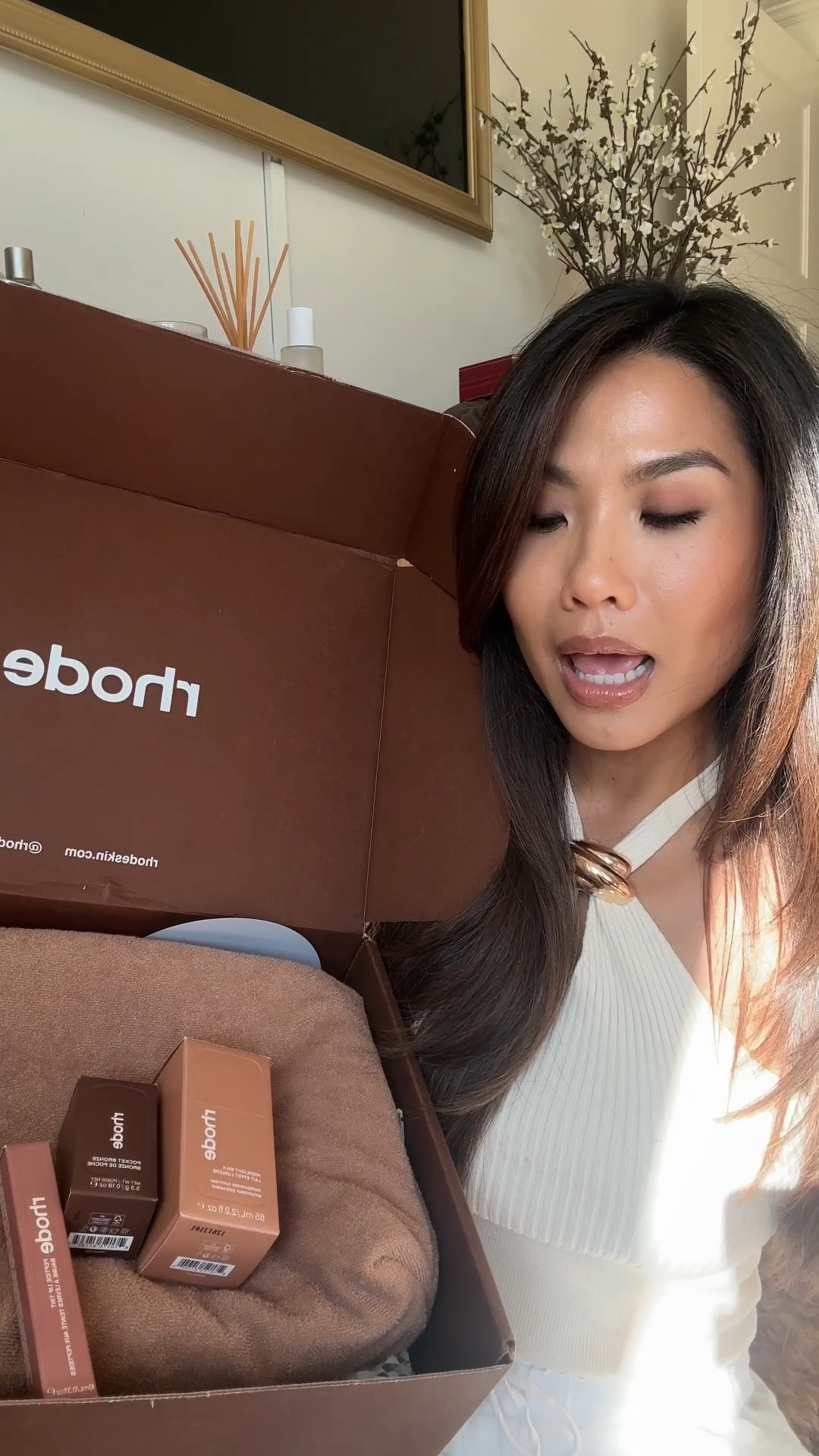 Rhode summer launch!! My favorites were the pocket bronze in bake, lip tint in colada and the terry bag 🌞

other products shown:
highlight milk in 03 (liked but wouldn’t repurchase)
pocket blush in freckle and toasted teddy
lip shape in lunge

#LTKBeauty