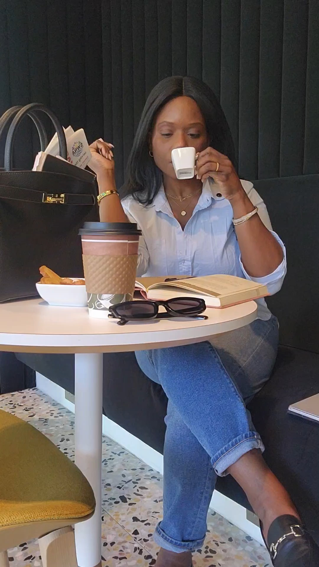 Weekend causal outfit

#LTKdayinmylife #LTKootd #LTKPetite