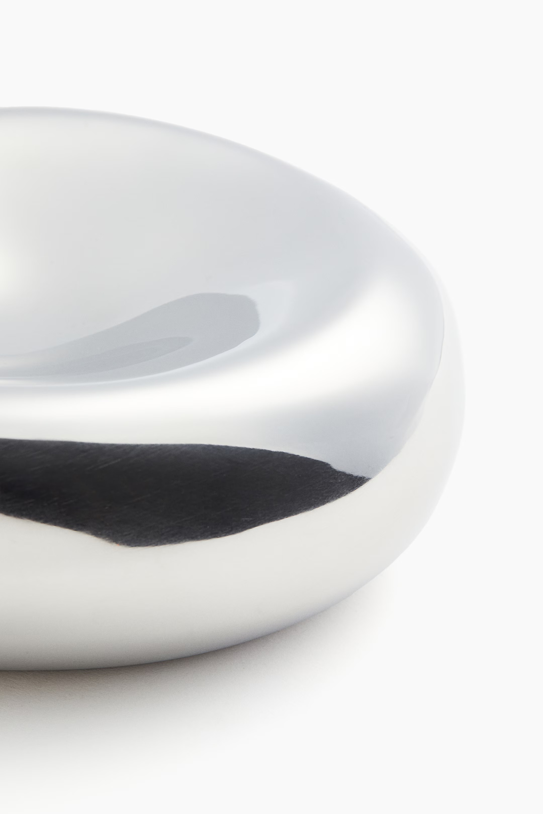 Small Asymmetric Dish | H&M (US + CA)
