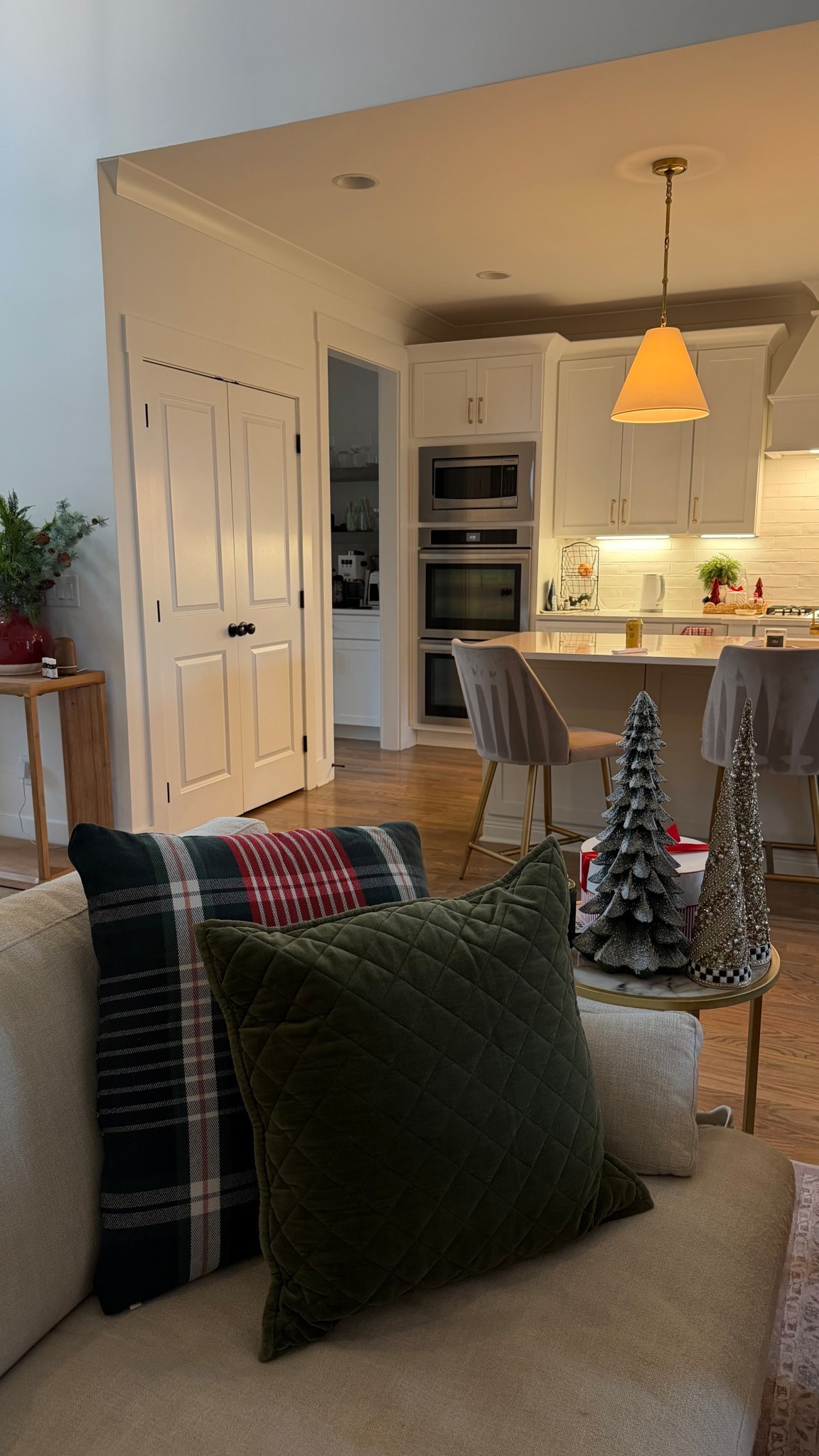 Cozy holiday pillows for our living room! 🎄

#LTKHome #LTKHoliday #LTKSeasonal