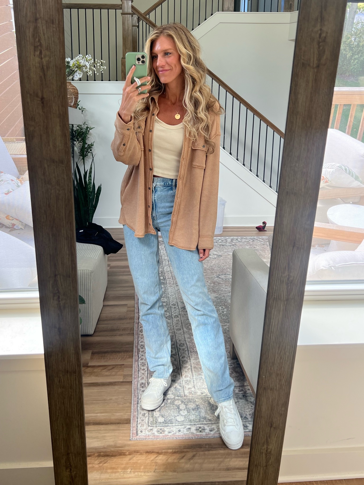 Medium in waffle
Small in top
Tts jeans (27 x-long)
