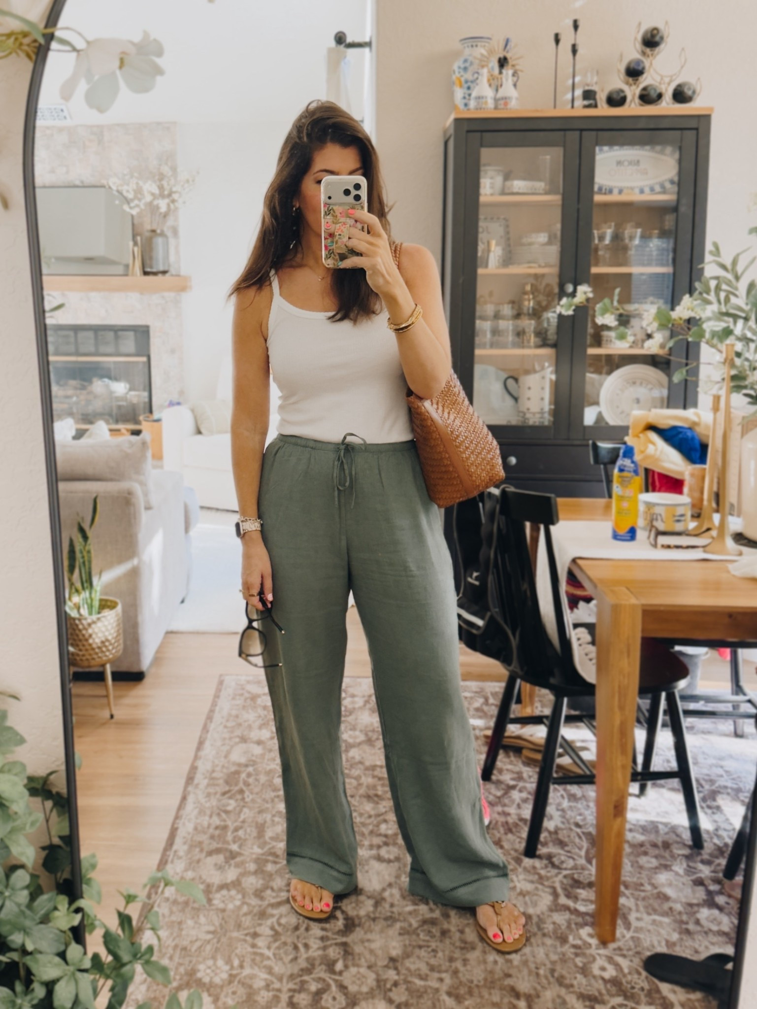 In a medium tank and medium long wide leg linen pants

#LTKSaleAlert #LTKMidsize #LTKTall