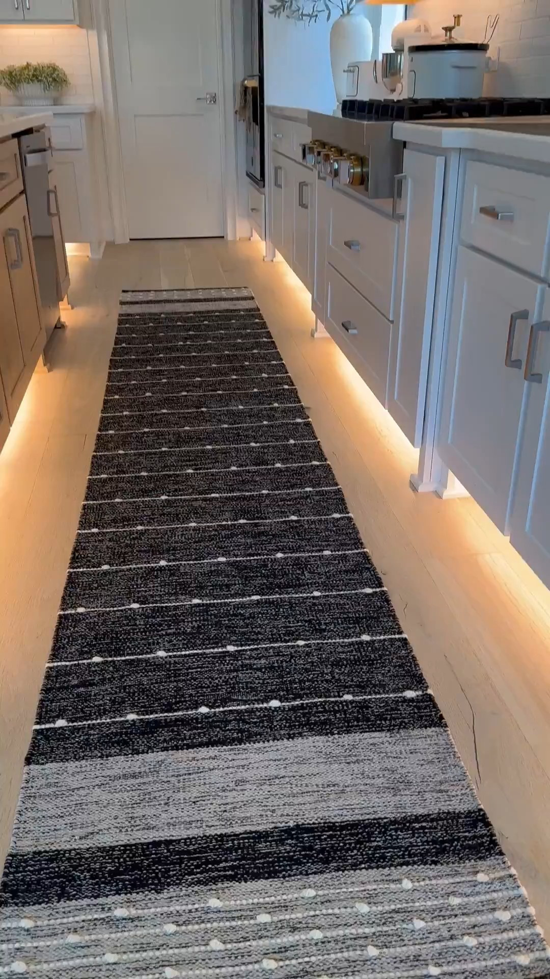 This runner comes in multiple sizes and can be styled under the dining table, bed, or in your great room! ❤️🤍❤️


#LTKStyleTip 

#LTKHome #LTKSaleAlert