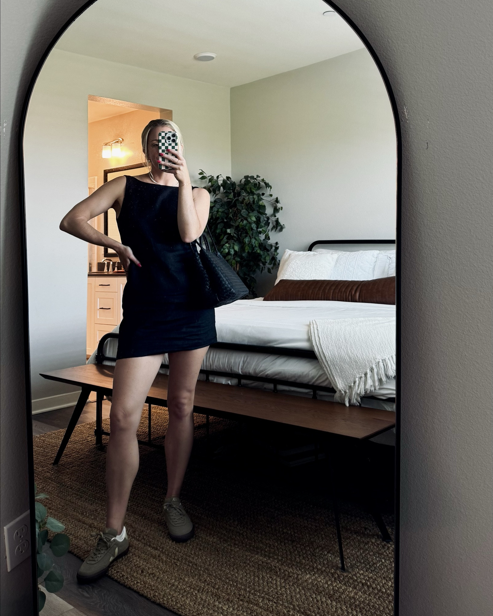 if you’re in san diego, you this heat is just getting started 😬☀️ .. you’ll be seeing me in linen to keep cool, like this black linen reformation dress 🤗

#LTKStyleTip #LTKSeasonal #LTKFindsUnder100