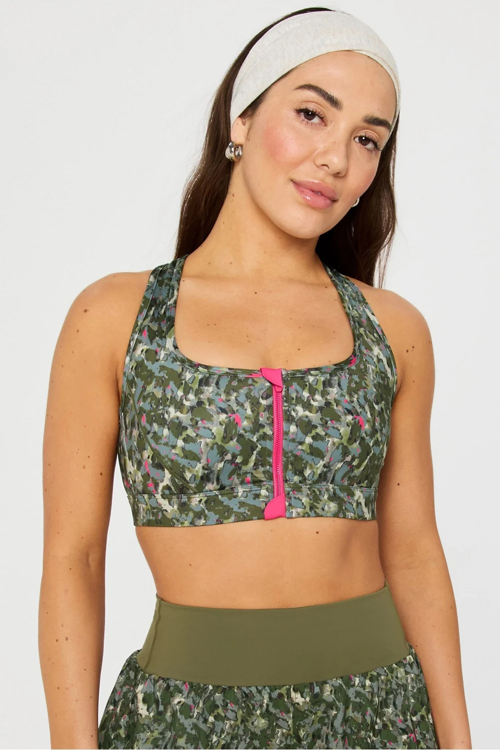 Essential Front Zip Medium Impact Sports Bra | Fabletics