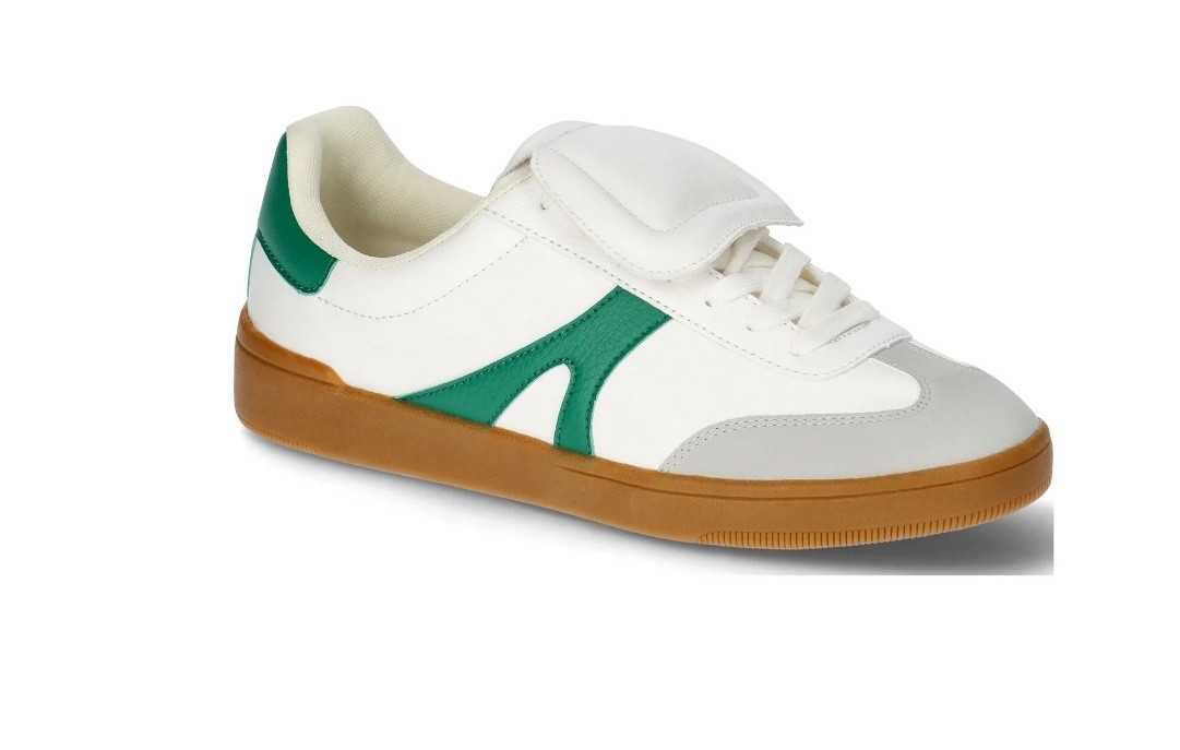 Shoe Clearance find, green sporty sneakers for women 

#LTKSaleAlert #LTKActive #LTKootd