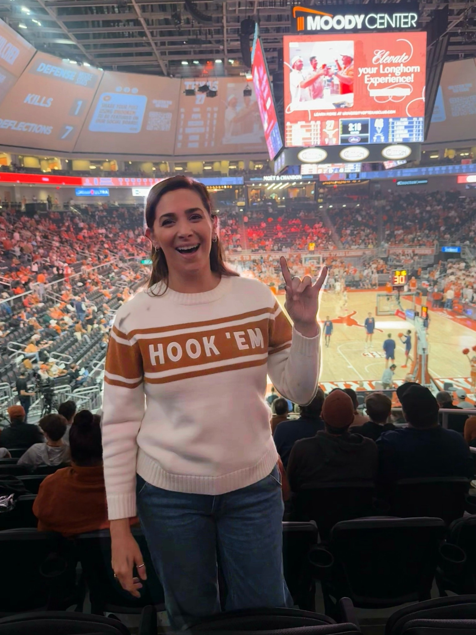Happy to be back in the mood this week supporting mens and women’s basketball! 🏀 rocking my favorite $169 hook em sweater from runway athletics 🧡 these are such high quality, well made sweaters - love love love! 

#LTKGiftGuide #LTKOver40 #LTKHoliday