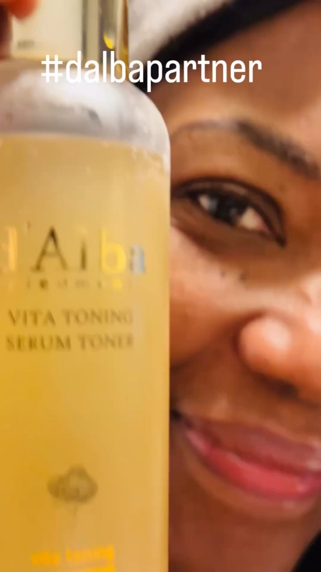If you have dark spots and sensitive skin, right now is the BEST time to pick up this @dalba_global Vita Toning Serum Toner because it’s ON SALE for #AmazonPrimeDays

The serum toner is gentle yet effective and formulated to visibly fade dark spots, post-acne marks, and uneven skin tone — without the harsh feel of traditional Vitamin C products.

Add d’Alba’s Vita Toning Serum Toner to your Prime Day cart while it is 31% off! 

Copy the link below.
https://bit.ly/4ezbblvlv

Run don’t walk!!!

#dalbapartner #Hyperpigmentation #DarkSpotCare #SensitiveSkinFriendly