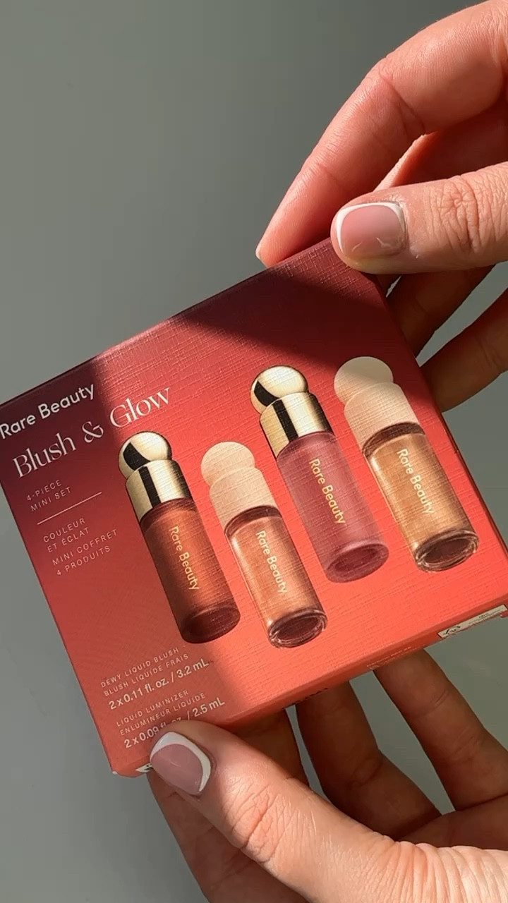 rare beauty gift set mini set highlighter blush glowing skin makeup products beauty 

#LTKGiftGuide #LTKbeauty #LTKeurope