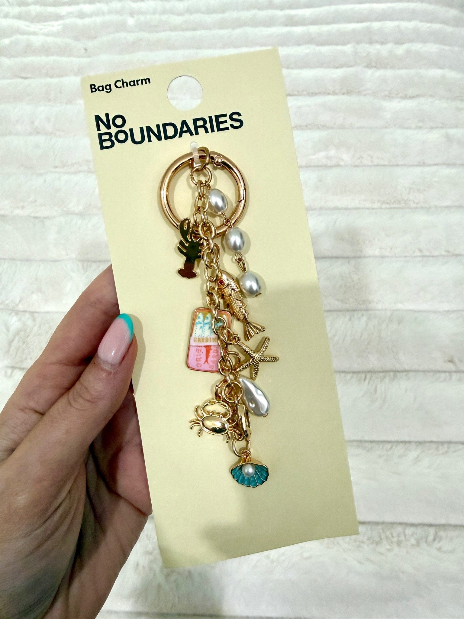 Bag charm under $7
Beach themed, seashell, lobster, fish, summer, bag accessories, key chain

#LTKSeasonal #LTKSaleAlert #LTKmomlife