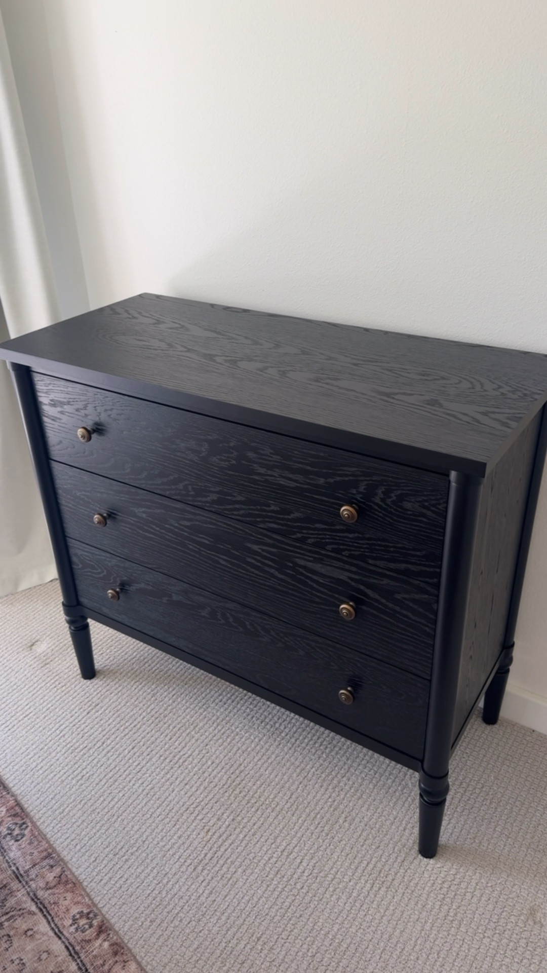 New dresser in the guest bedroom!👏🏻

Home
Decor 
Bedding

#LTKHome