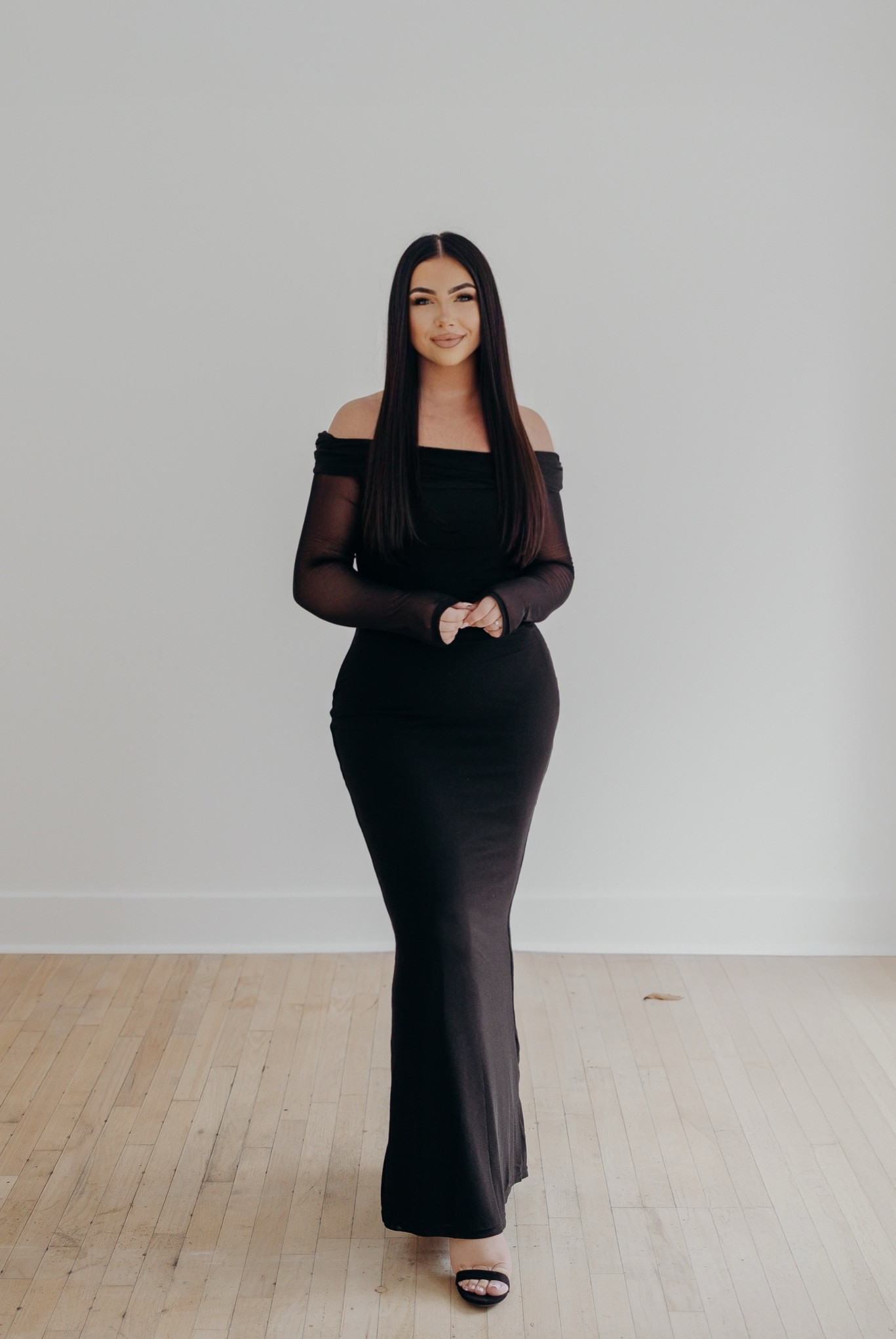 Black off shoulder maxi dress

#LTKHoliday #LTKFindsUnder100 #LTKStyleTip