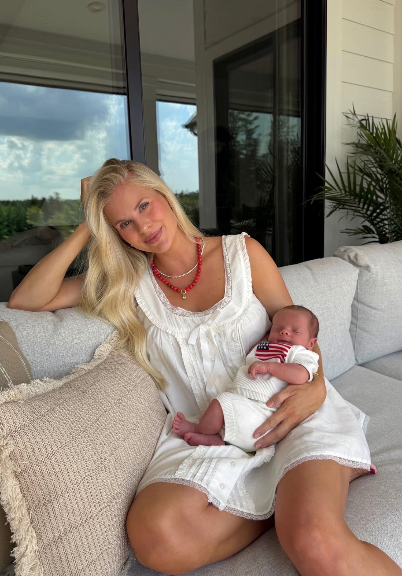 SIZE: small in dress! #kathleenpost

4th of July outfit, postpartum outfit, summer outfit Inspo, summer dress, newborn phase, newborn baby

#LTKootd #LTKmomlife #LTKBaby