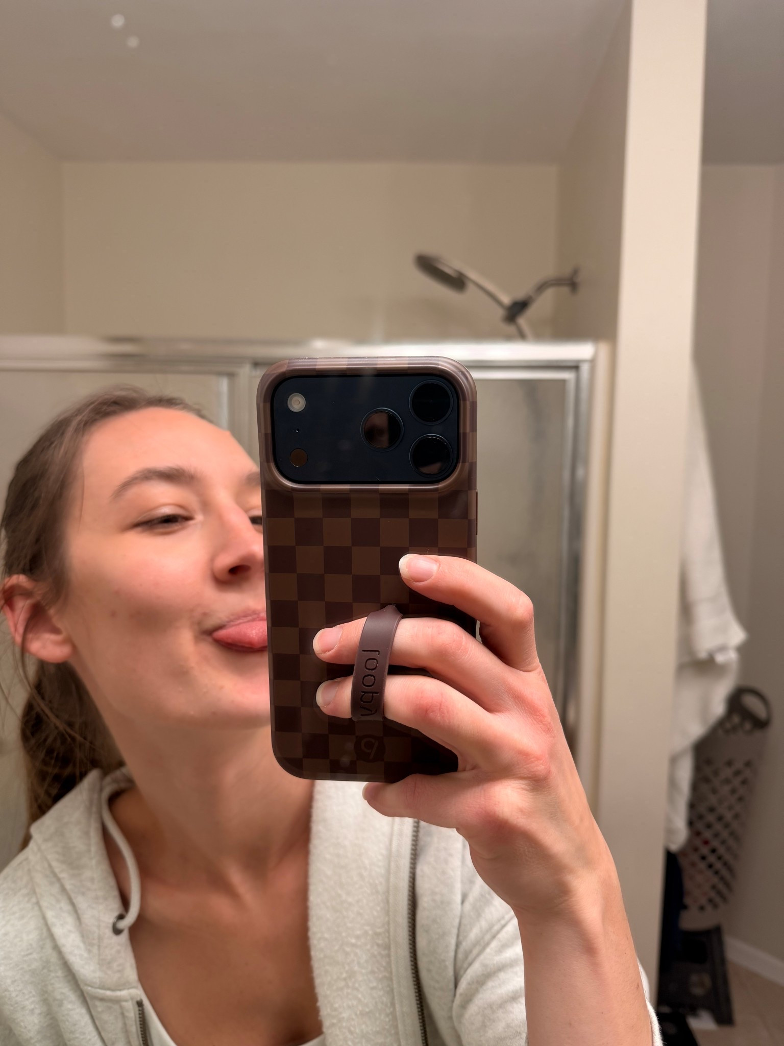 New phone case! Finally got a loopy 🥰

#LTKFindsUnder50 #LTKGiftGuide #LTKmomlife