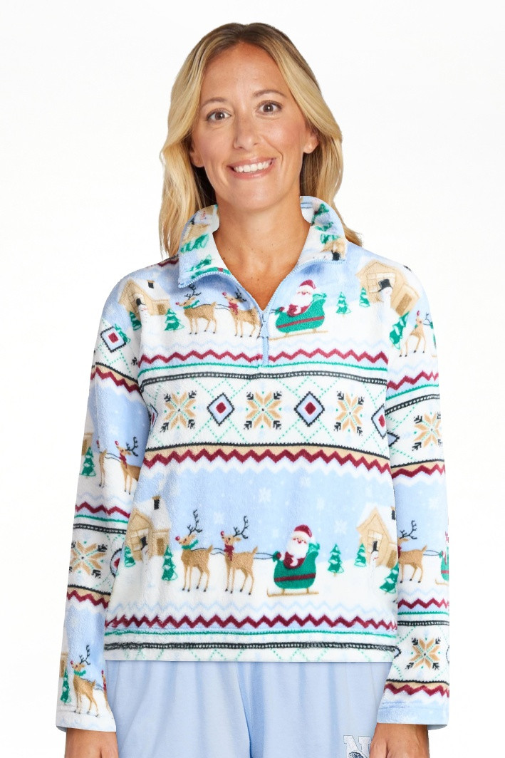 No Boundaries 1/4 Zip Mock Neck Plush Top with Long Sleeves, Women's | Walmart (US)