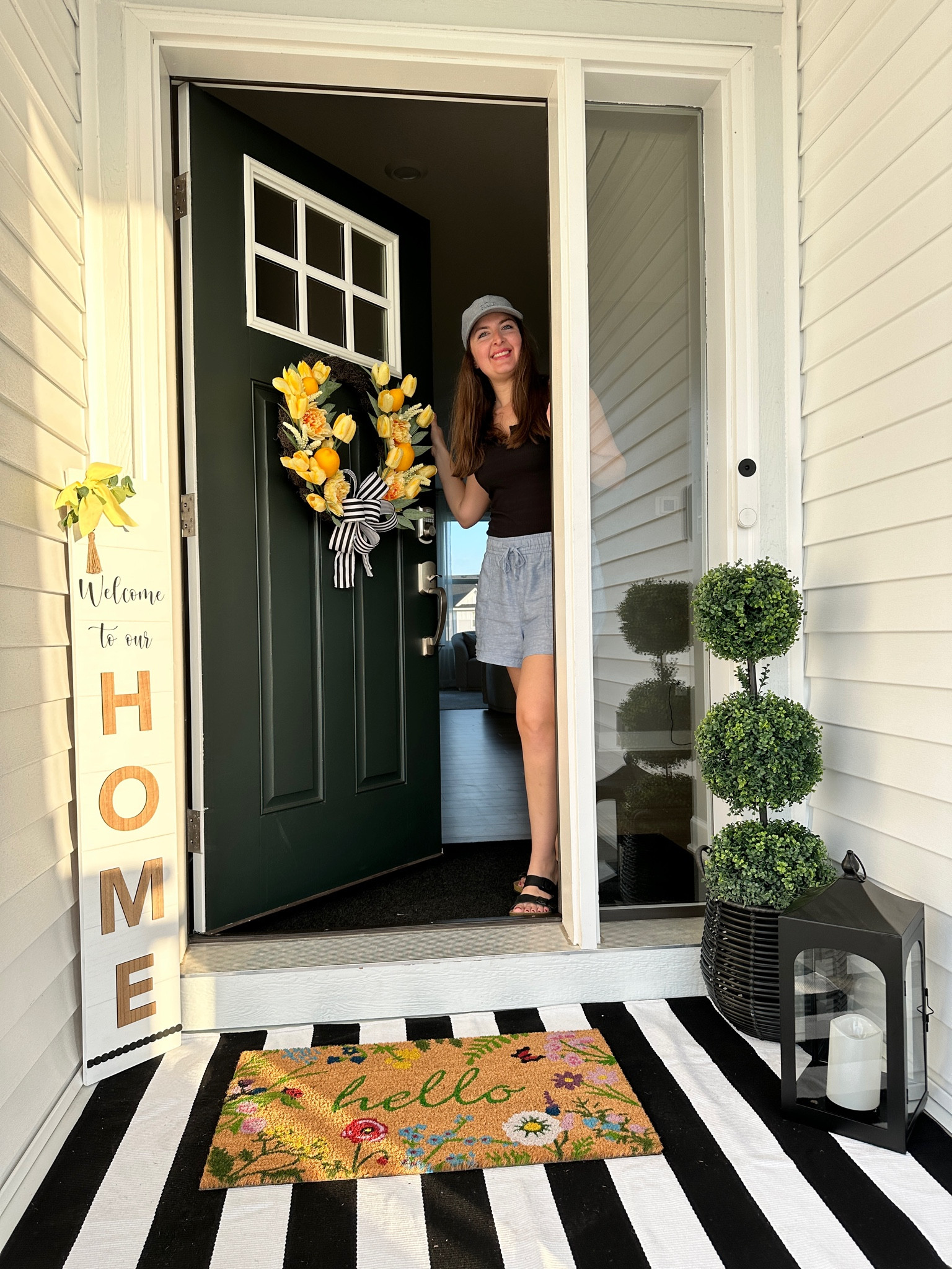 Front porch decor 🌼

#LTKhome #LTKSeasonal