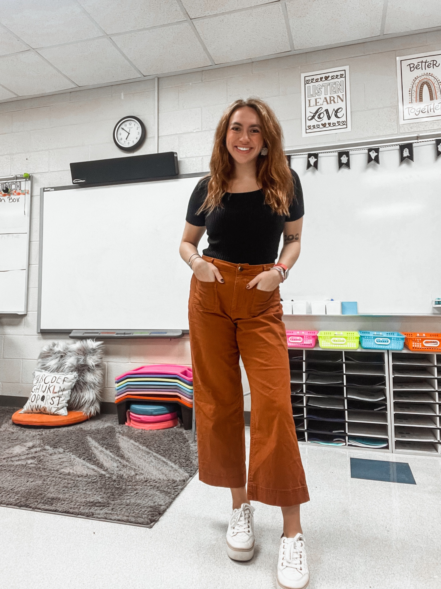 Teacher outfits, teacher style, teacher fashion, work outfits, workwear, work pants, fall work outfits, fall work pants, Amazon work clothes

#LTKFindsUnder100 #LTKWorkwear #LTKSeasonal