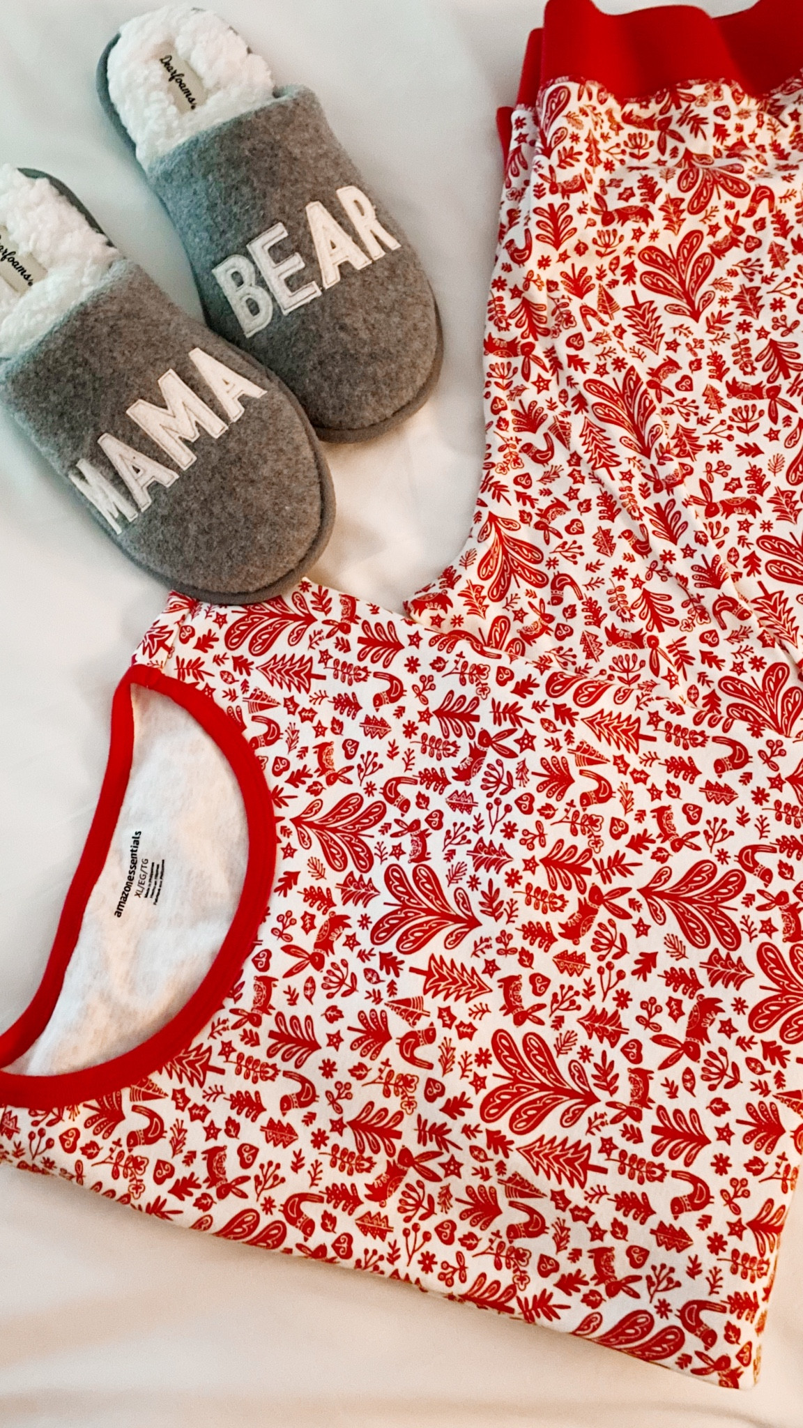 Holiday Pajamas 🧑🏾‍🎄 Available For The Entire Family #founditonamazon

#LTKSeasonal #LTKsalealert #LTKHoliday