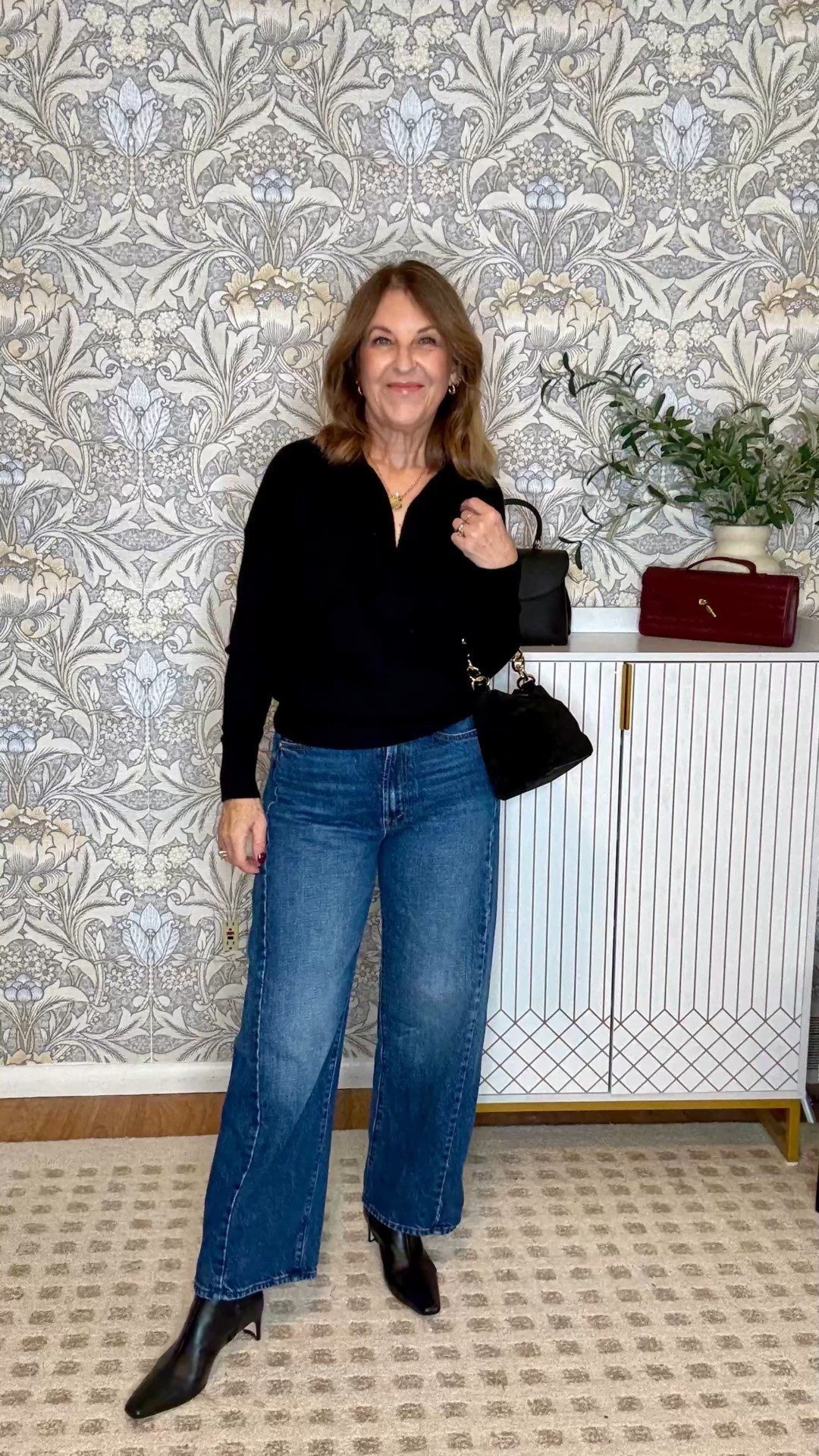 Love how chic this cashmere polo sweater looks—wearing with barrel jeans, boots & bag. 

Sweater fits tts, wearing an XS.
Jeans run tts.
Boots run small, go up a half size. 

#LTKOver40 #LTKootd #LTKSeasonal