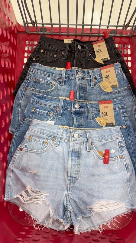 Summer staple Levi’s shorts are available at Target in allll the washes! 

#LTKSeasonal #LTKfindsunder100 #LTKstyletip