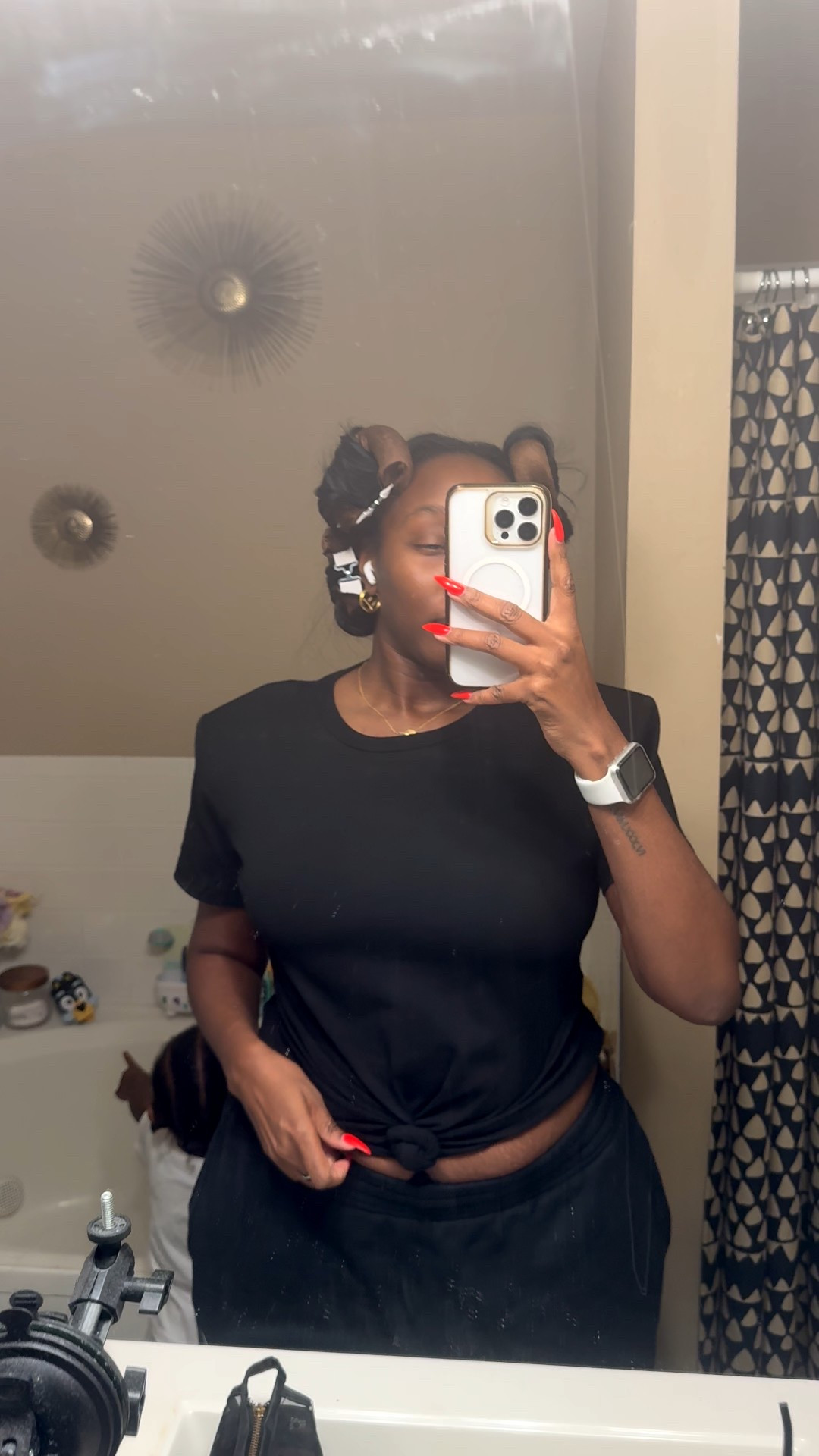 The shoulder are everything along with the quality! Comes in two colors. 

#LTKFindsUnder100 #LTKBeauty #LTKMidsize