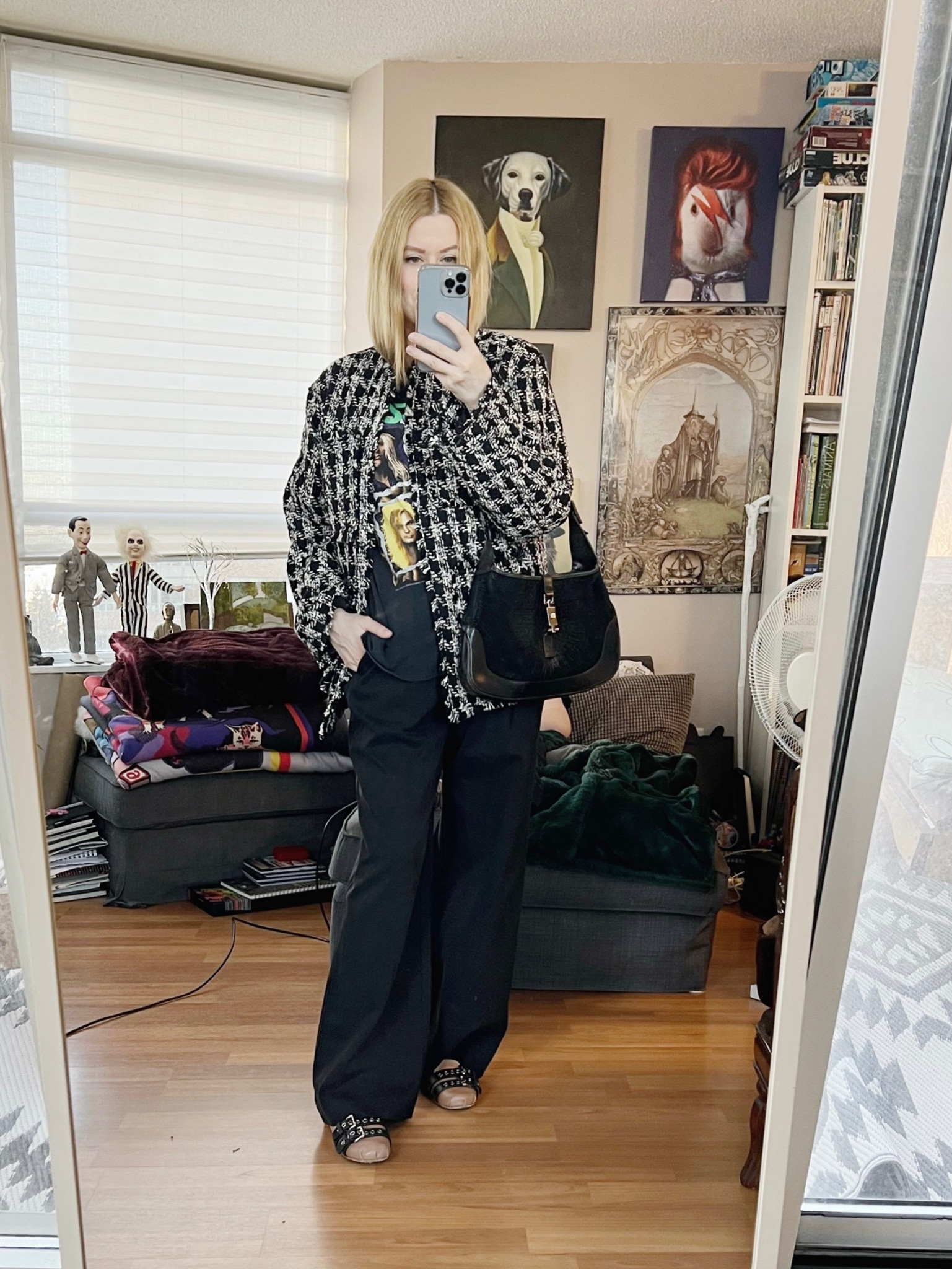 New bouclé jacket with a vintage t-shirt, vintage bag, secondhand shoes, and Everlane trousers. I can’t wait to get my leather rosette brooch because it’s going to look great on here.
•
.  #winterLook  #StyleOver40  #boucle  #hmXme  #miumiu  #balletflats #vintageGucci #everlane #miumiuflats #FashionOver40  #MumStyle #genX #genXStyle #genXInfluencer #WhoWhatWearing #genXblogger #secondhanddesigner #Over40Style #40PlusStyle #Stylish40s #styleTip  #HighStreetFashion #StyleIdeas


#LTKFind #LTKU #LTKstyletip