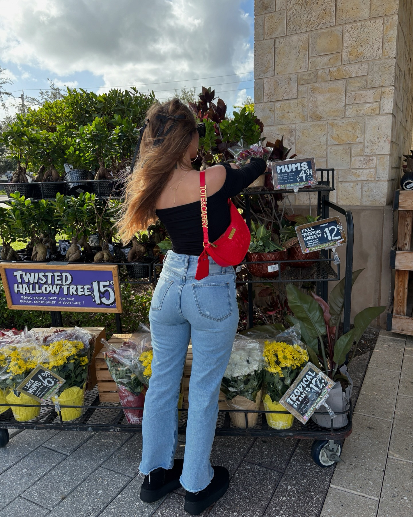 just a little errand day ❤️💋🌹 @totencarry / use my code CHRISTINAEILEEN10OFF for a discount ❤️‍🔥

#totencarry

#LTKGiftGuide