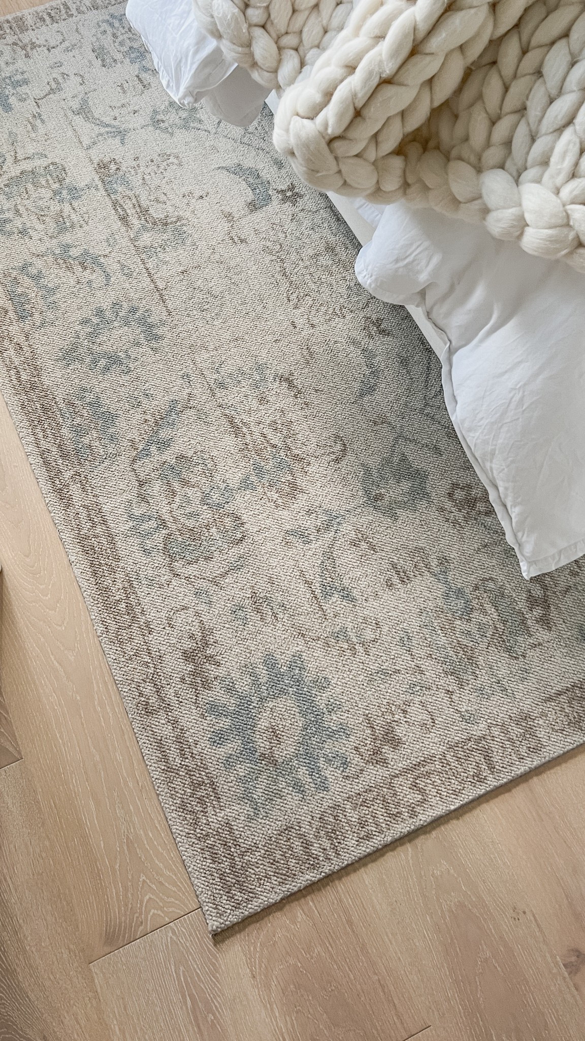 This rug has been a best-seller for YEARS and right now it’s in stock and on sale during @wayfair’s Memorial Day Clearance! Save up to 70% off on home essentials with free and easy delivery on orders over $35! #wayfairpartner #wayfair

#LTKHome #LTKStyleTip #LTKSaleAlert