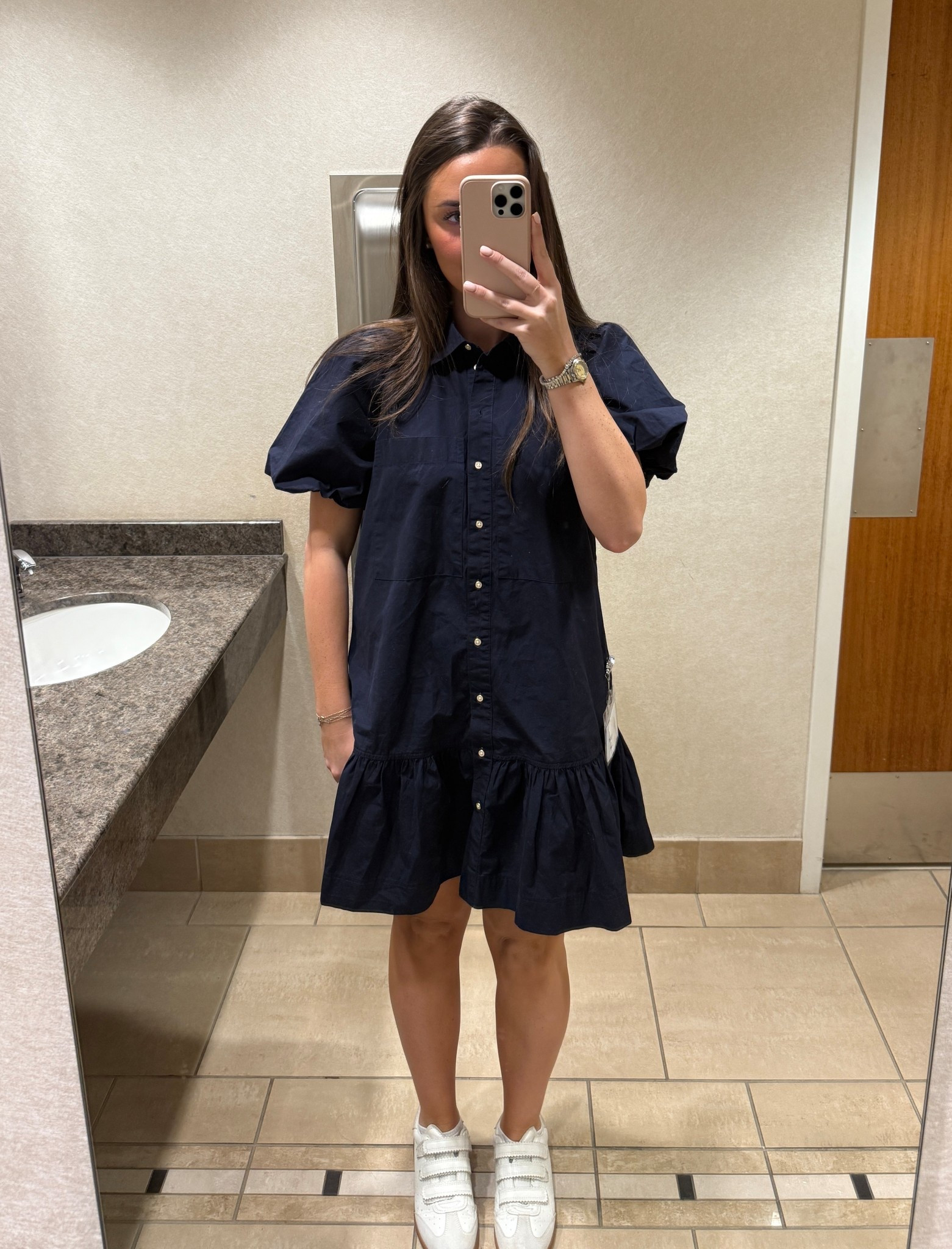 Get ready to elevate your work wardrobe with this incredibly comfortable and stylish dress, all for just $32! 

Available in 3 colors — Wearing a small

#LTKWorkwear #LTKFindsUnder100