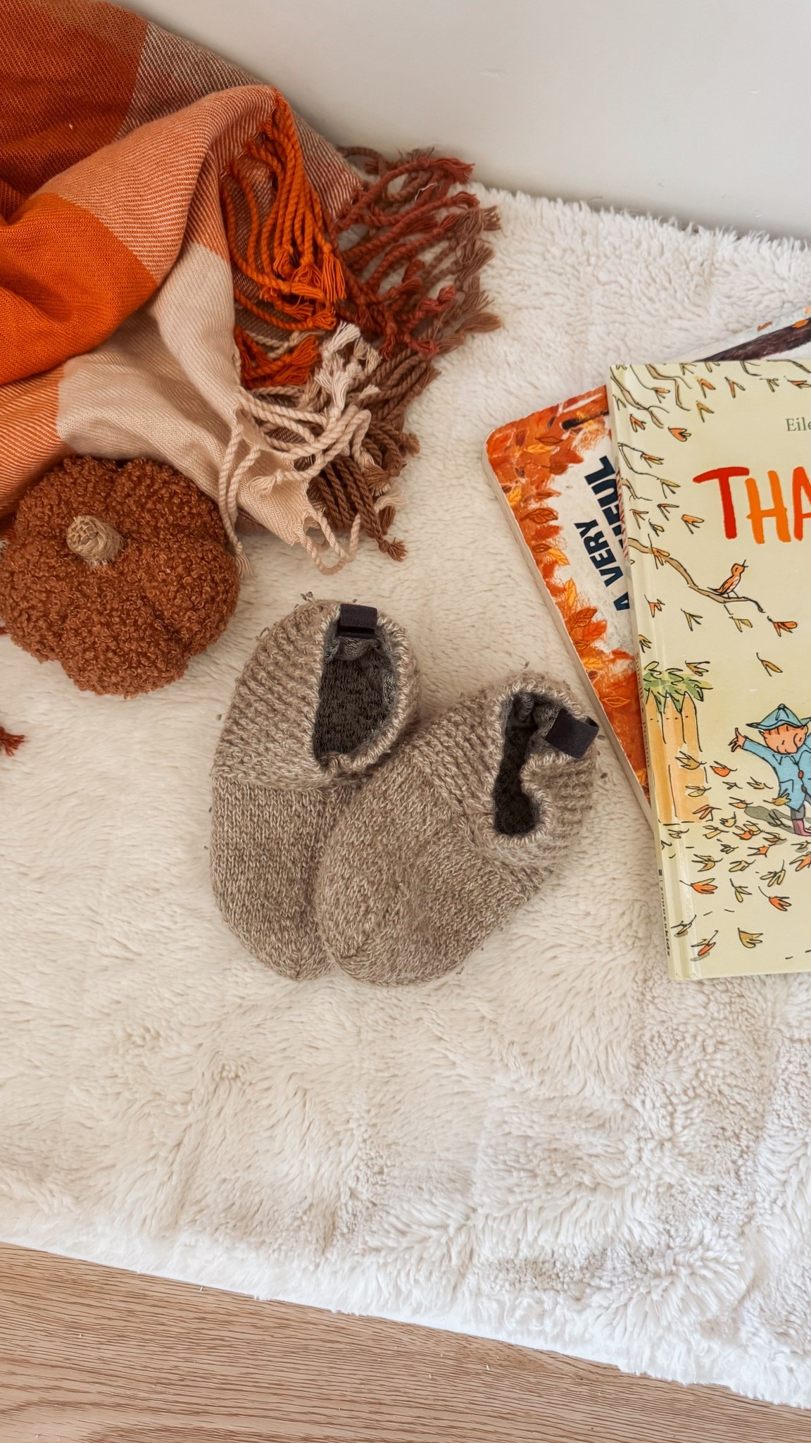 Bombas szn 🍂🍁

Cozy toddler slippers

#LTKSeasonal #LTKBaby #LTKKids