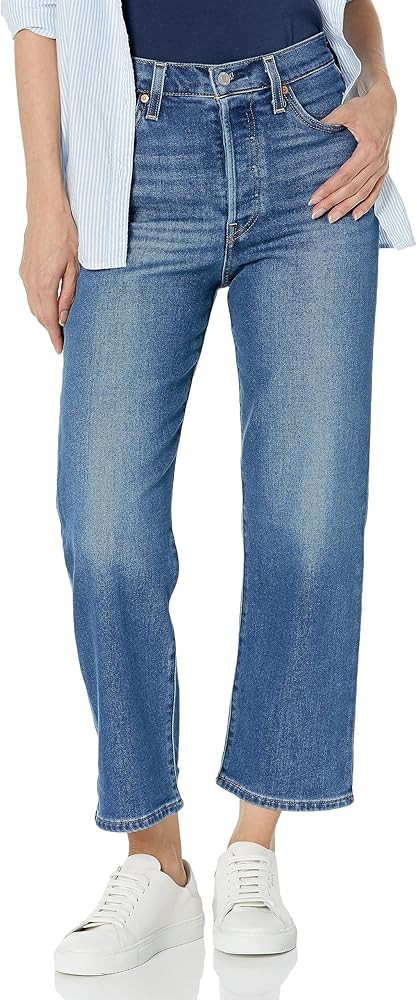 Levi's Women's Premium Ribcage Straight Ankle Jeans | Amazon (US)