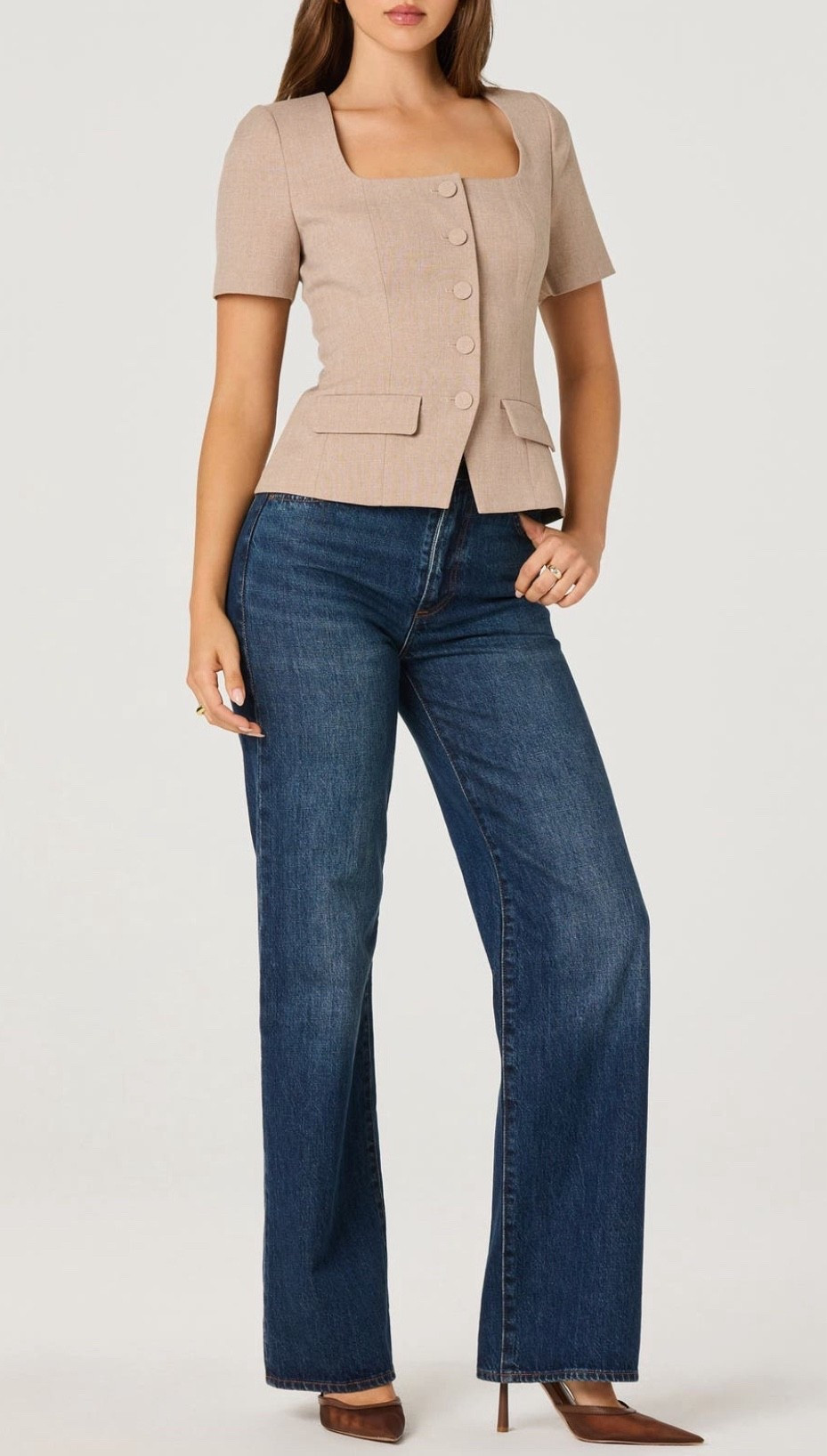 This top is great because it can be more causal or dressy. Love it paired with denim but also could
Be paired with a leather or suede skirt for fall. Add tights and boots and it’s instant fall  

#LTKSeasonal #LTKFindsUnder100 #LTKStyleTip