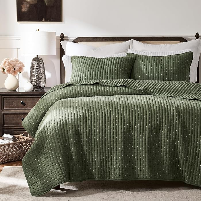 WDCOZY Olive Green Cross Stitch Twin Size Quilt Set, Striped Lightweight Soft Bedspread, Channel ... | Amazon (US)
