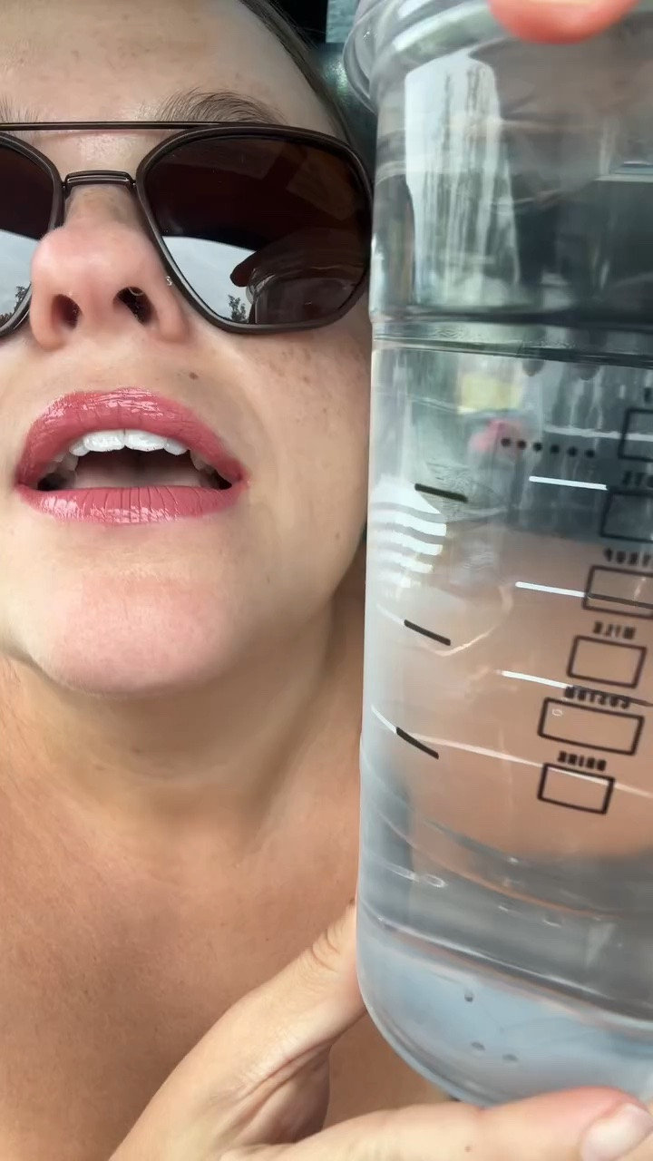 This is one of those lip products that somehow makes you look more put together without looking like you’re wearing much at all. The color is soft, the finish is blurred, and it gives that effortless “my lips but better” look that works with literally any makeup routine. #lakabeauty #kbeautymakeup #liptint #beautyfinds #dealsforyoudays