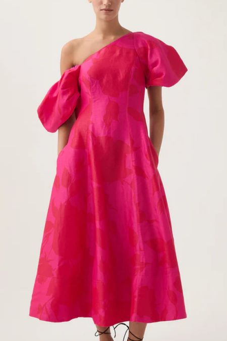 Colorful dresses with sleeves!

Wedding guest dress //summer dress 

#LTKSeasonal #LTKstyletip