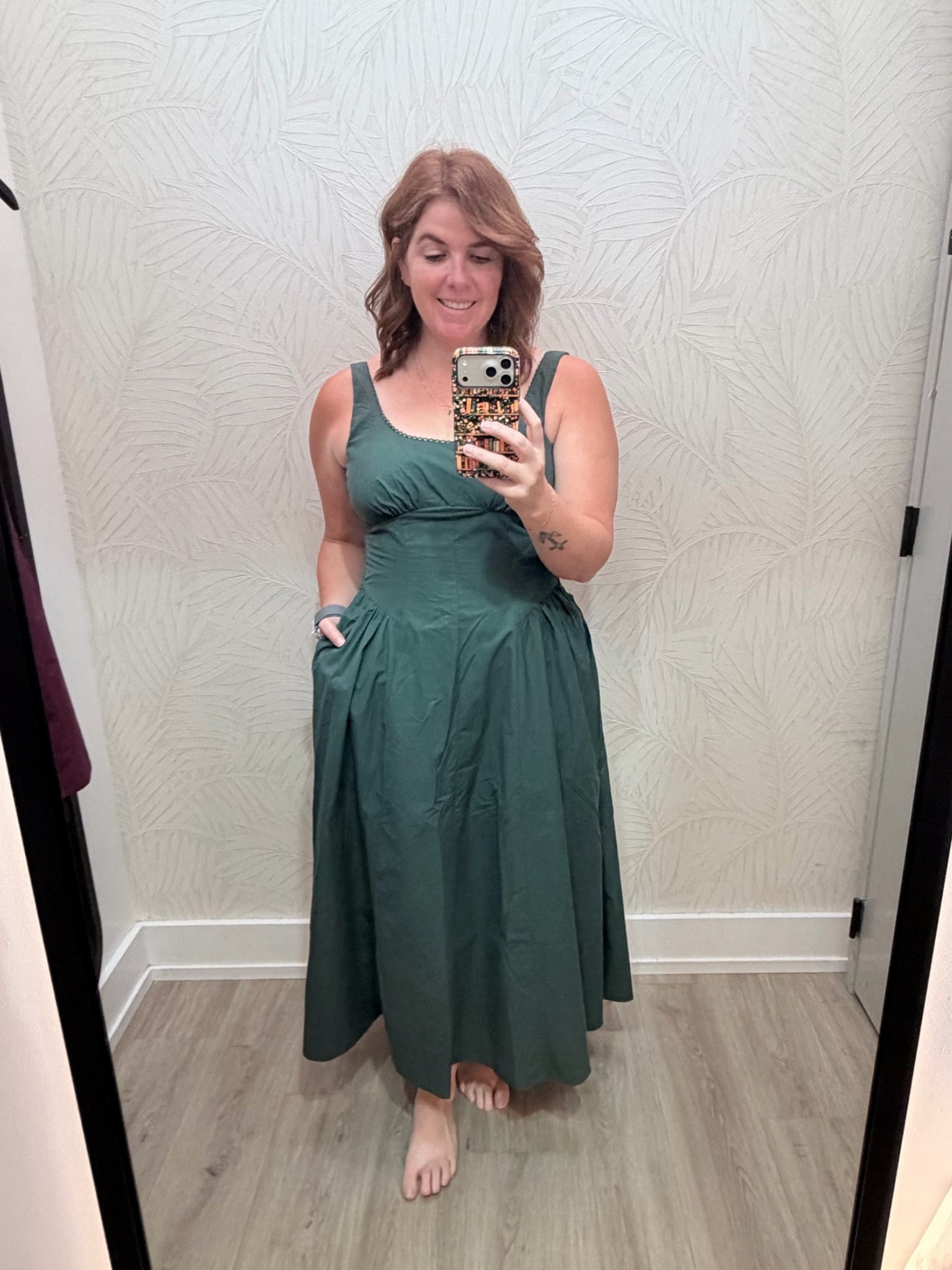 The perfect fall dress in a perfect fall color! This dress is the midi length version of the shorter dress and is just absolute perfection! The dress runs TTS and you need to grab it while it’s on sale!